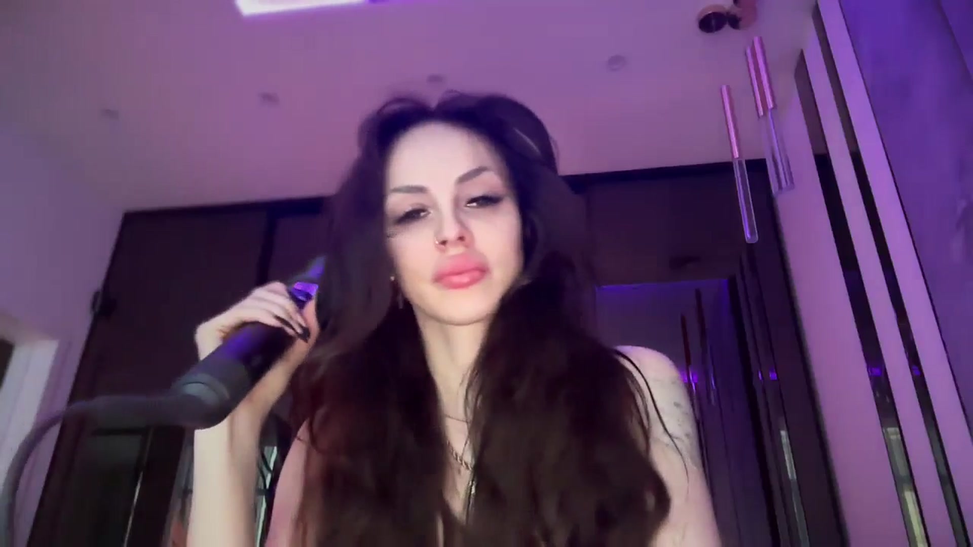 Gallery image thumbnail from UGLYGIRL_'s myfreecams stream on, 06/13/2025, 18:52 image 3 of 20