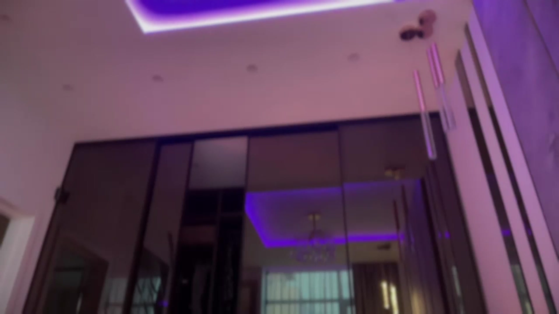 Gallery image thumbnail from UGLYGIRL_'s myfreecams stream on, 06/13/2025, 18:52 image 4 of 20