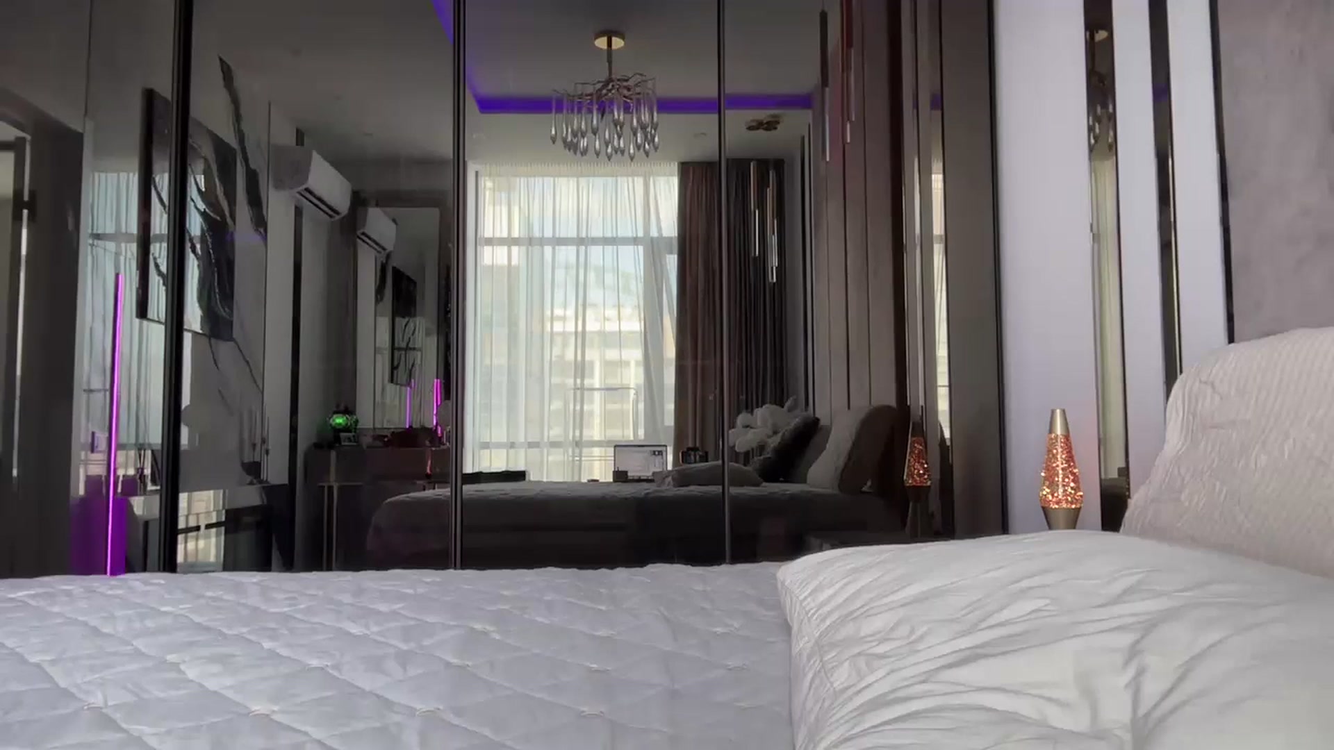 Gallery image thumbnail from UGLYGIRL_'s myfreecams stream on, 06/17/2025, 13:54 image 2 of 20