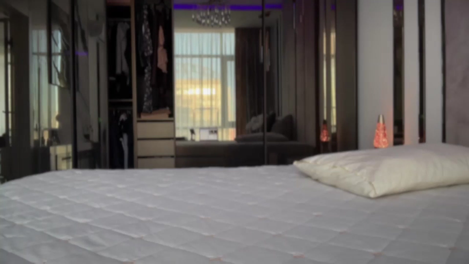 Gallery image thumbnail from UGLYGIRL_'s myfreecams stream on, 06/23/2025, 17:23 image 18 of 20