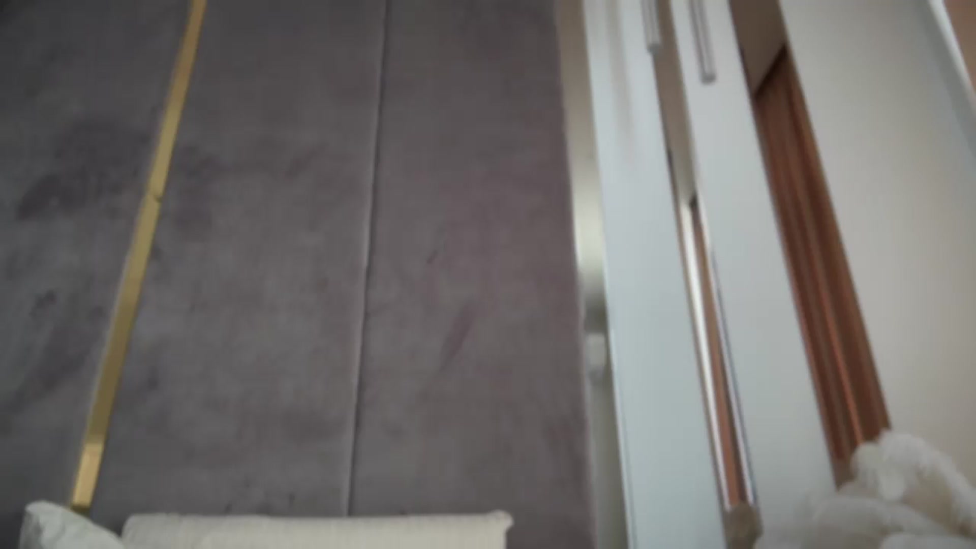 Gallery image thumbnail from UGLYGIRL_'s myfreecams stream on, 06/24/2025, 13:05 image 1 of 20