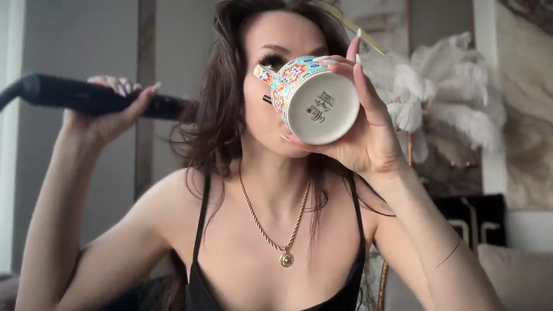 Gallery image thumbnail from UGLYGIRL_'s myfreecams stream on, 06/25/2025, 17:45 image 2 of 20