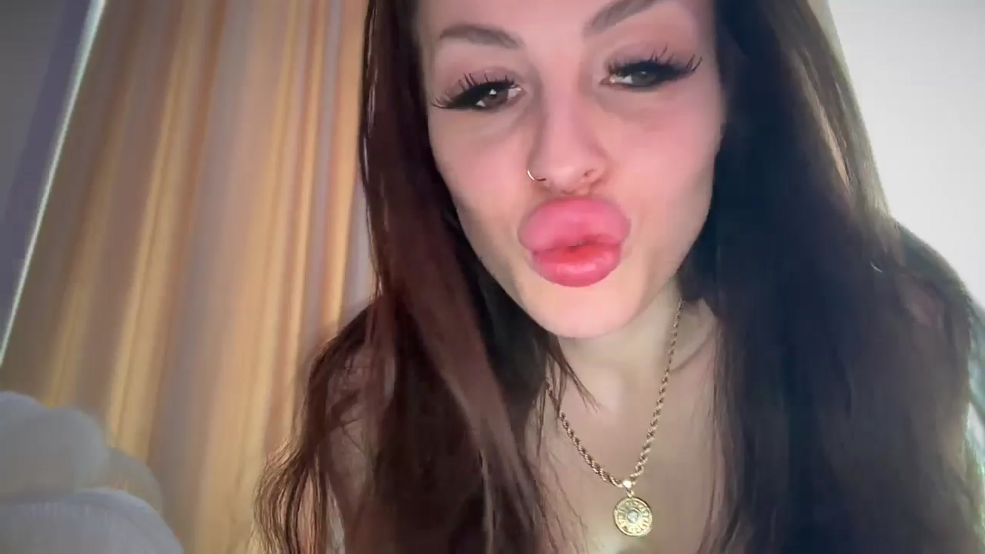 Gallery image thumbnail from UGLYGIRL_'s myfreecams stream on, 07/08/2025, 15:03 image 20 of 20