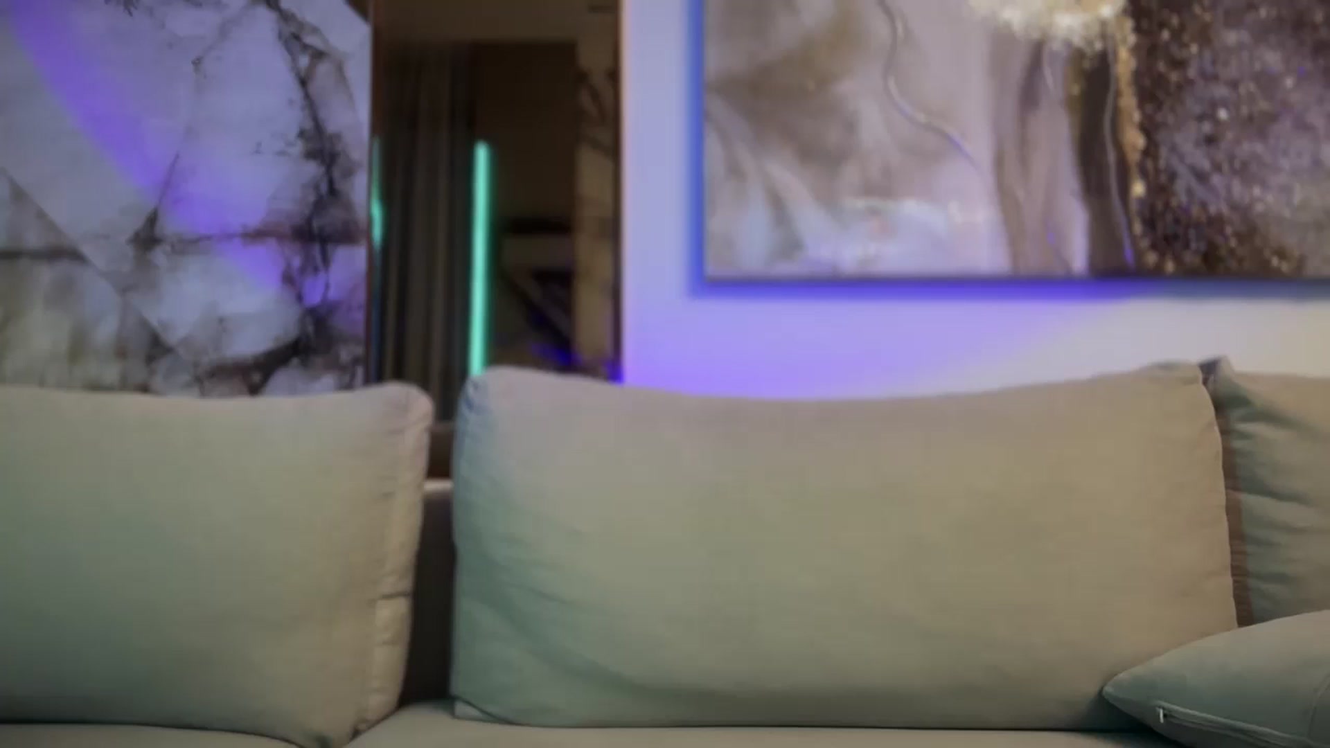 Gallery image thumbnail from UGLYGIRL_'s myfreecams stream on, 07/16/2025, 24:15 image 17 of 20
