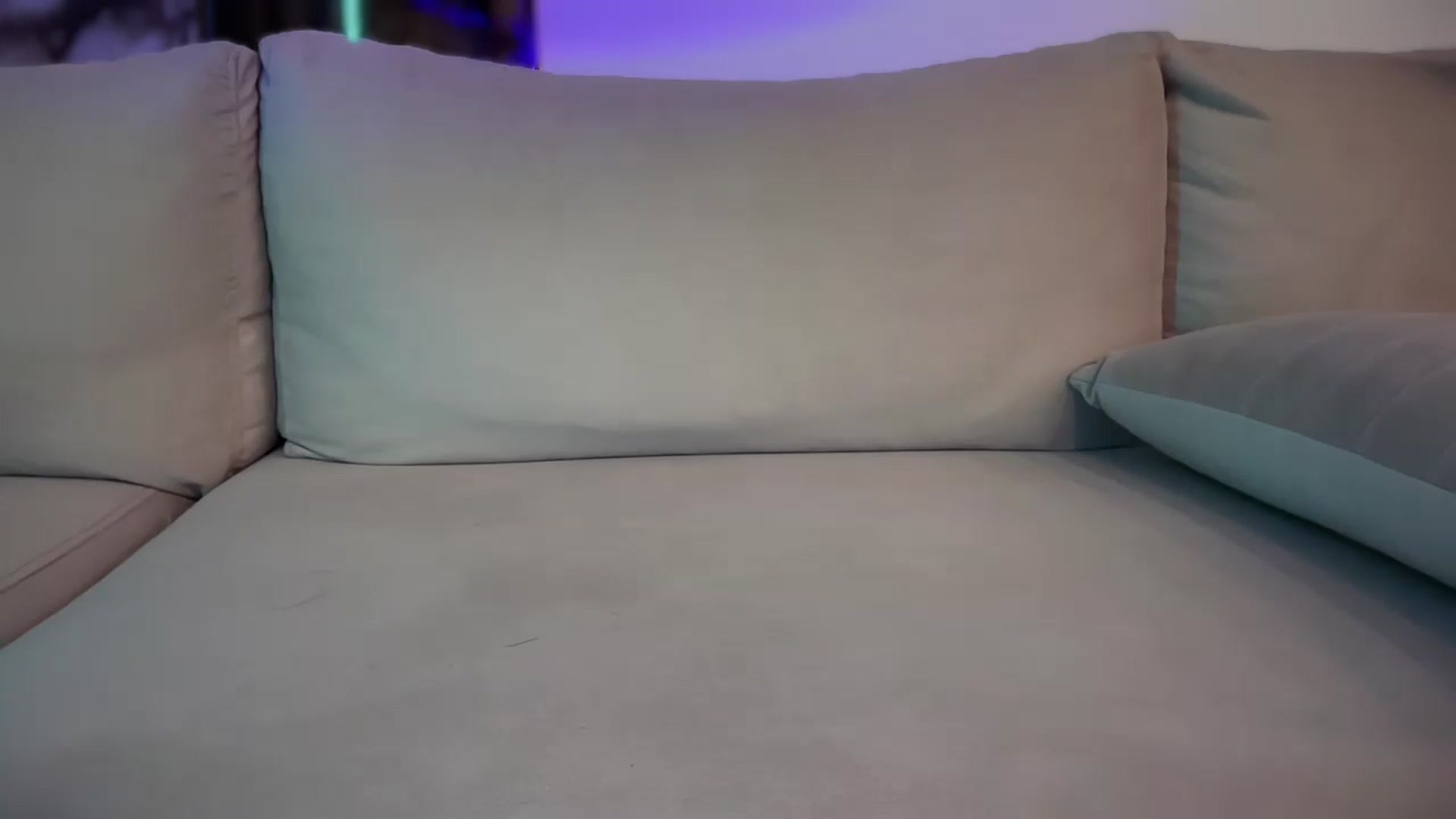 Gallery image thumbnail from UGLYGIRL_'s myfreecams stream on, 07/17/2025, 01:44 image 15 of 20