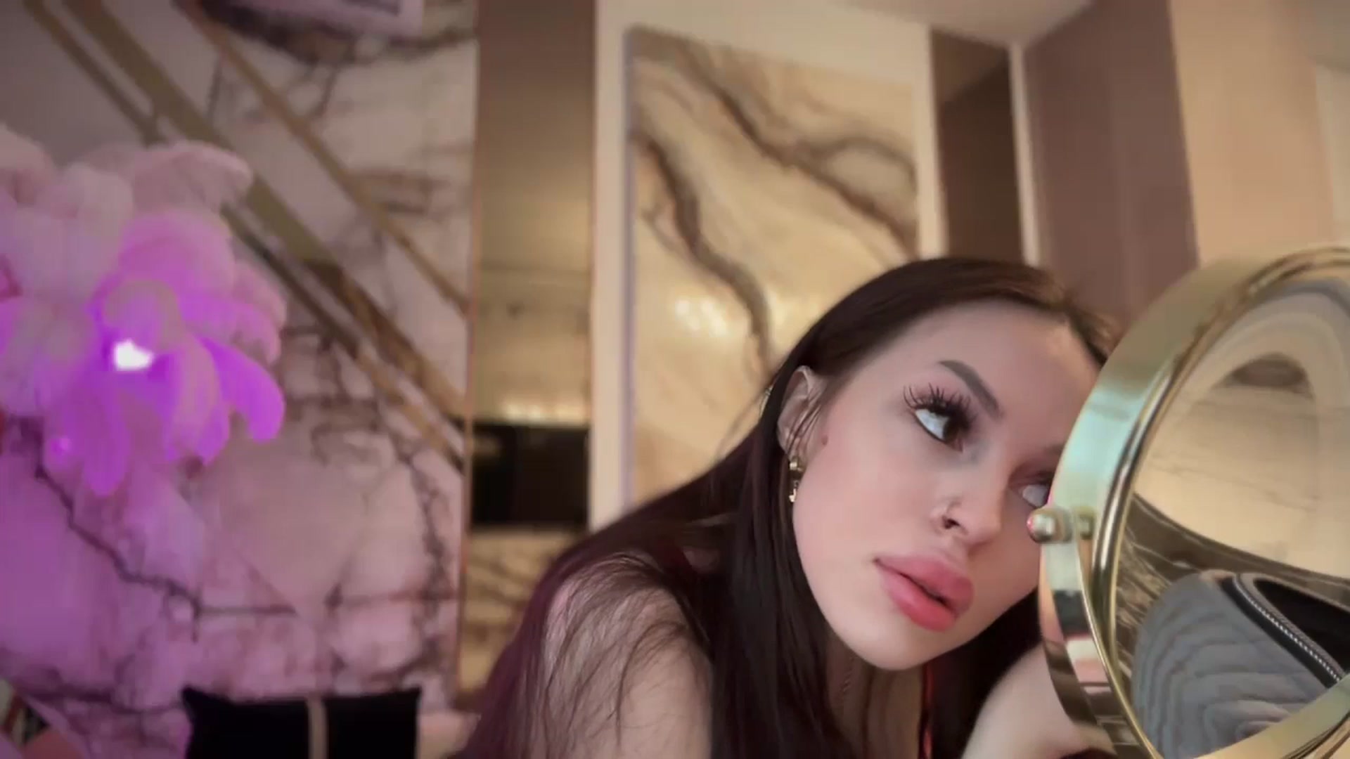 Gallery image thumbnail from UGLYGIRL_'s myfreecams stream on, 07/17/2025, 18:02 image 7 of 20