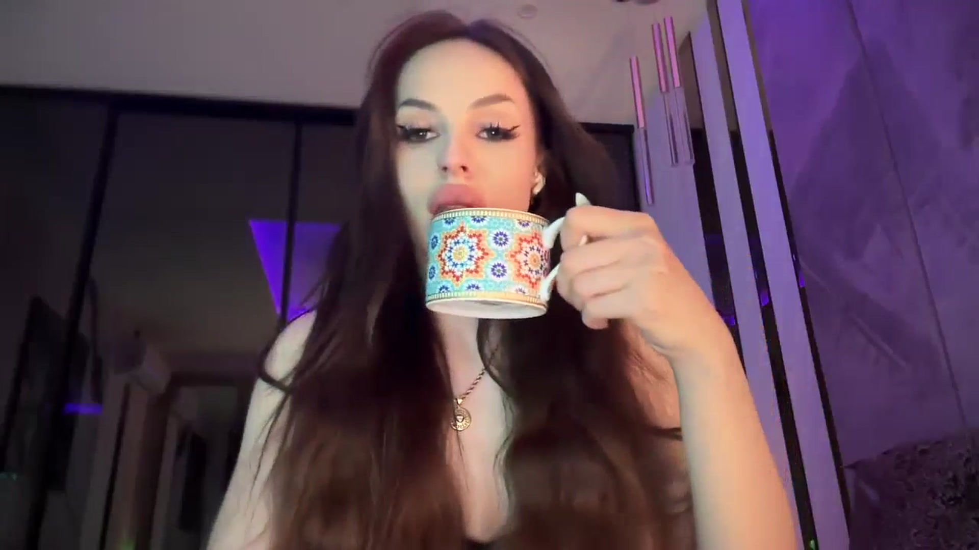 Gallery image thumbnail from UGLYGIRL_'s myfreecams stream on, 07/20/2025, 03:07 image 11 of 20