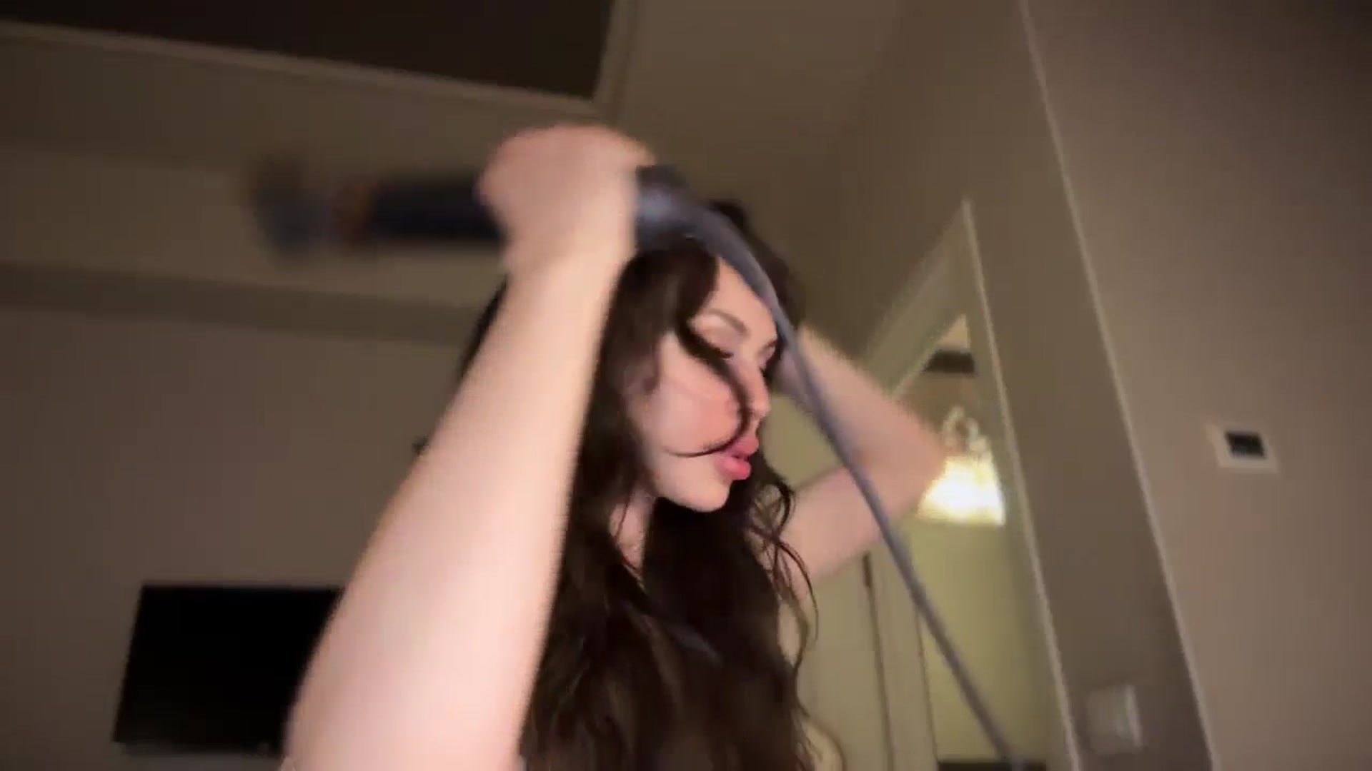 Gallery image thumbnail from UGLYGIRL_'s myfreecams stream on, 07/24/2025, 22:04 image 15 of 20