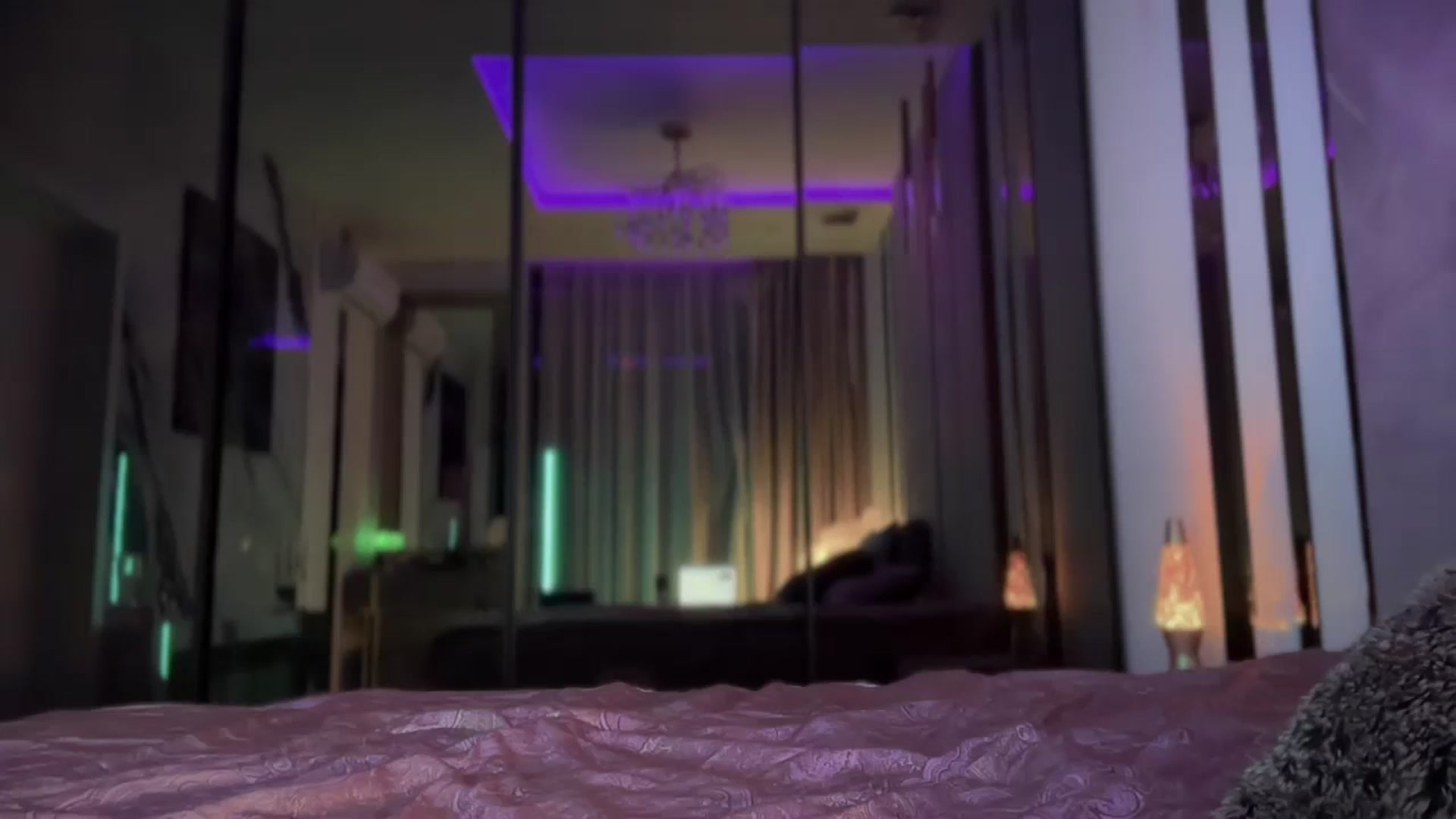 Gallery image thumbnail from UGLYGIRL_'s myfreecams stream on, 08/01/2025, 21:36 image 6 of 20