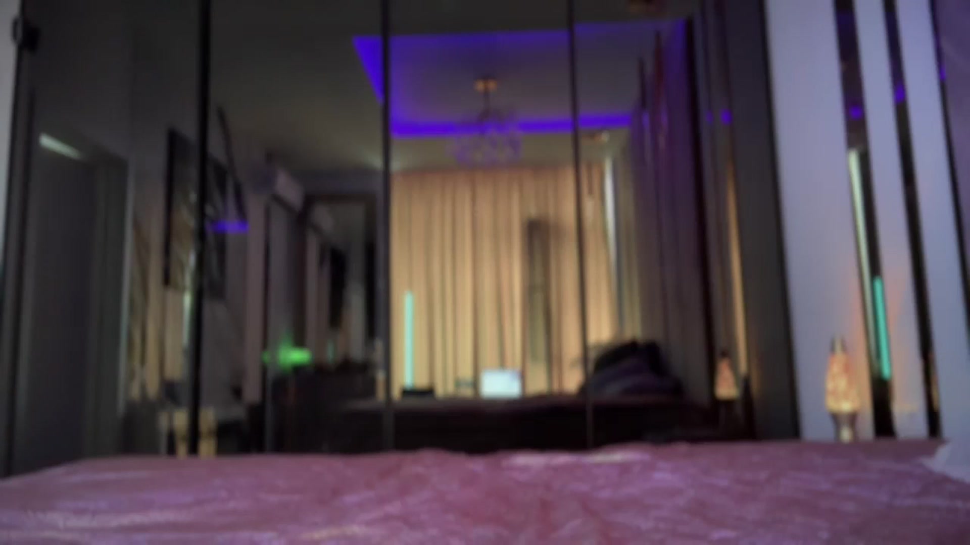 Gallery image thumbnail from UGLYGIRL_'s myfreecams stream on, 08/05/2025, 10:33 image 6 of 20