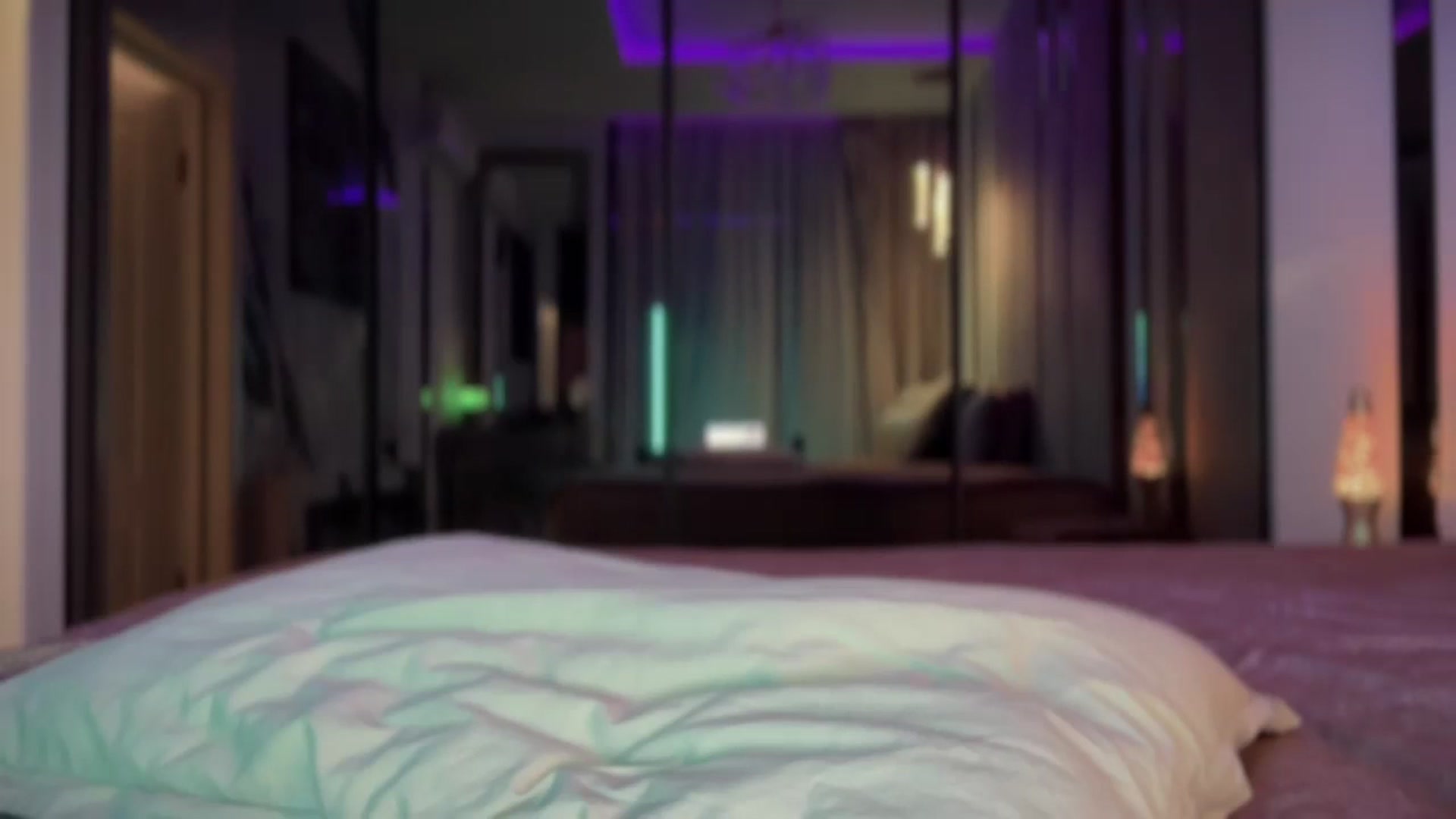 Gallery image thumbnail from UGLYGIRL_'s myfreecams stream on, 08/06/2025, 21:27 image 15 of 20