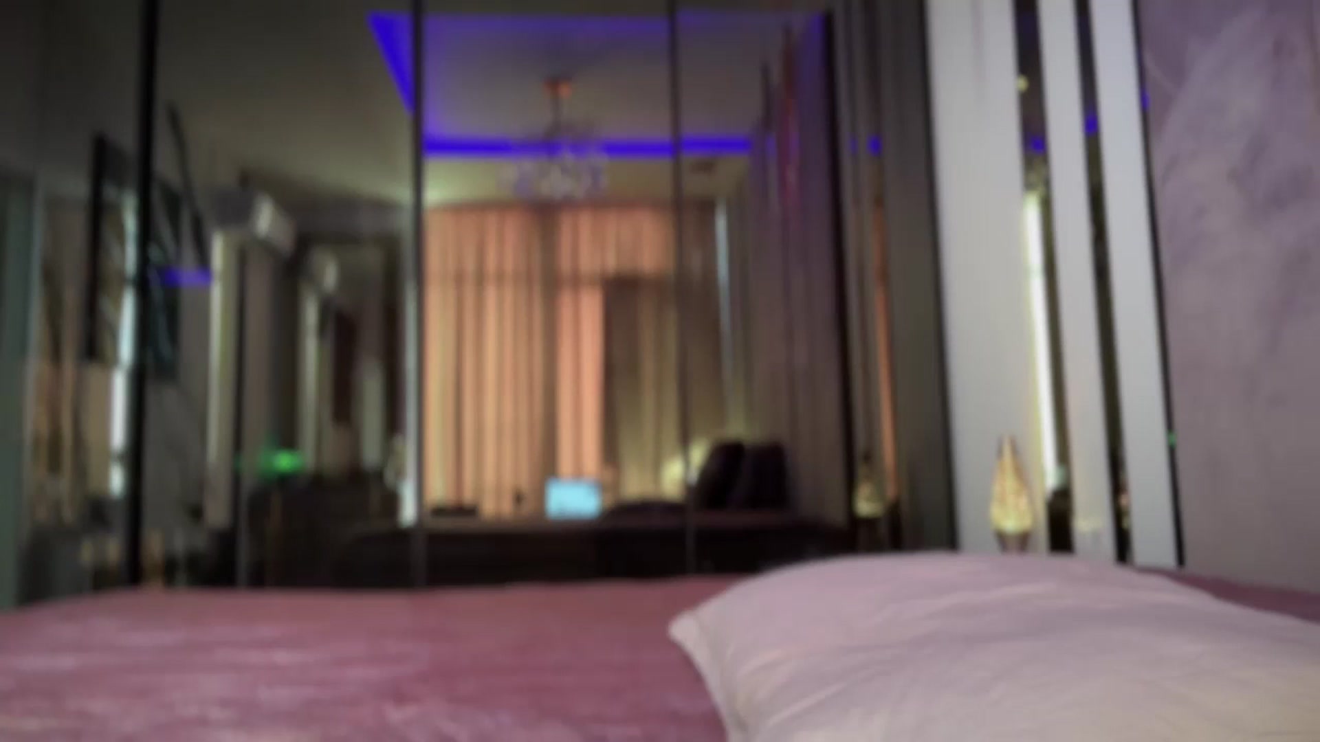 Gallery image thumbnail from UGLYGIRL_'s myfreecams stream on, 08/08/2025, 03:43 image 16 of 20