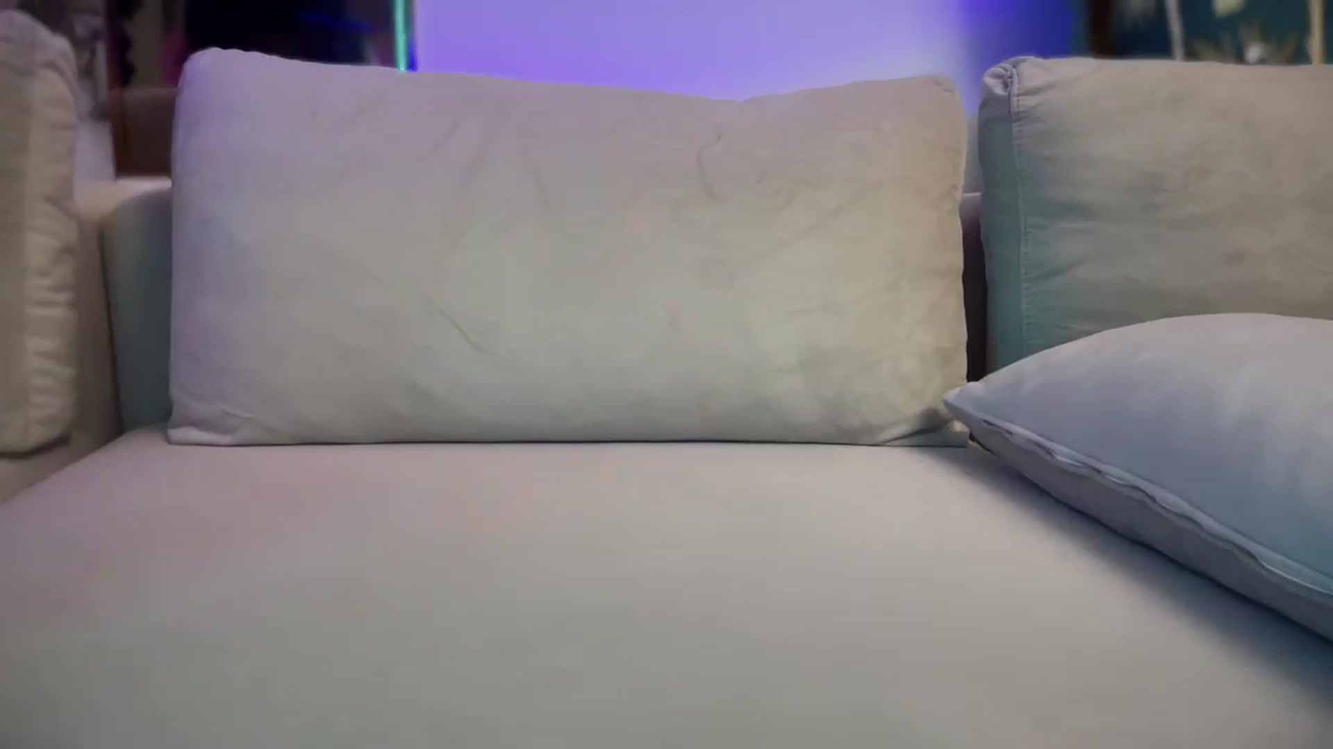 Gallery image thumbnail from UGLYGIRL_'s myfreecams stream on, 08/19/2025, 24:46 image 15 of 20