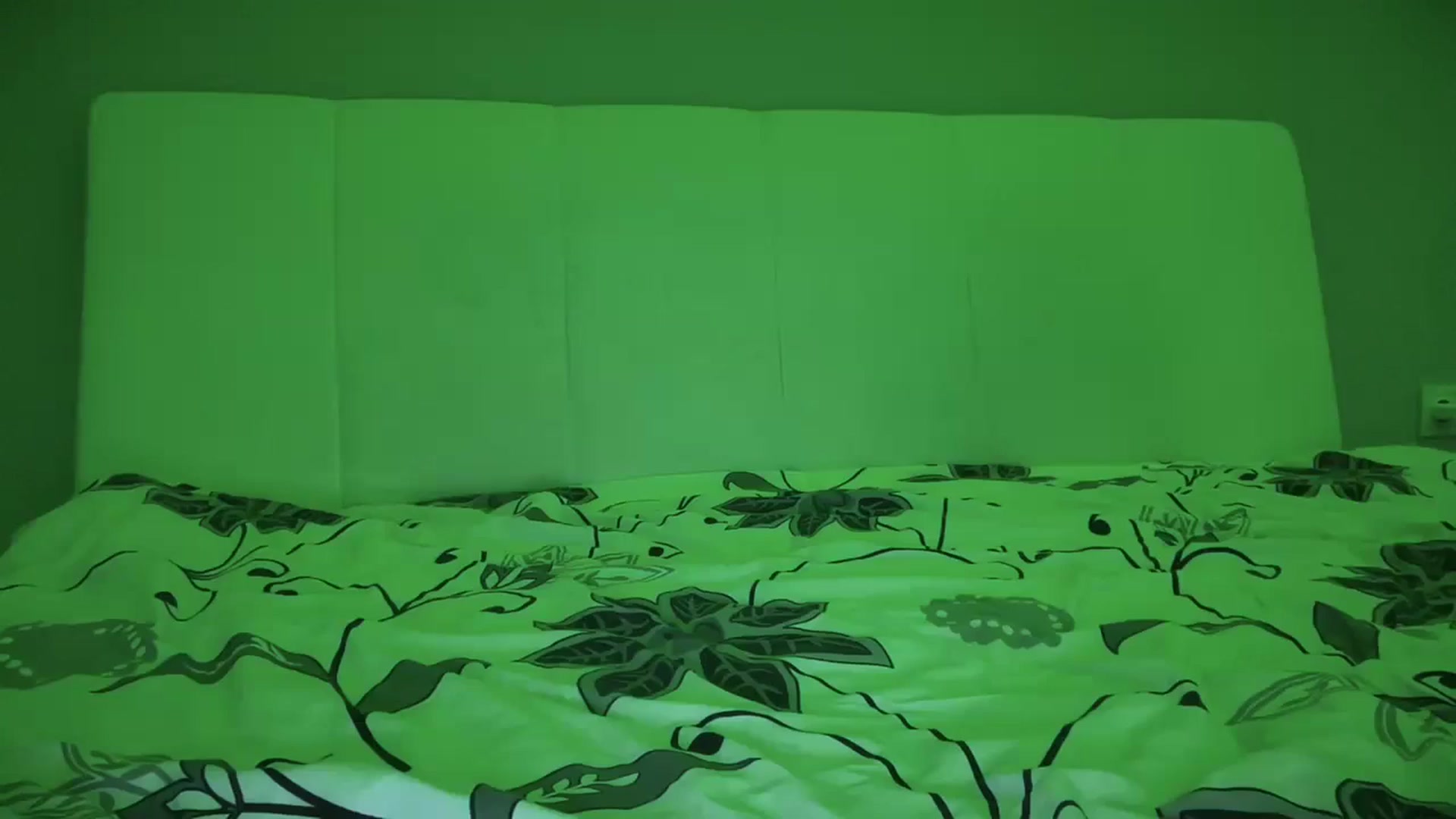 Gallery image thumbnail from UGLYGIRL_'s myfreecams stream on, 08/22/2025, 24:02 image 16 of 20
