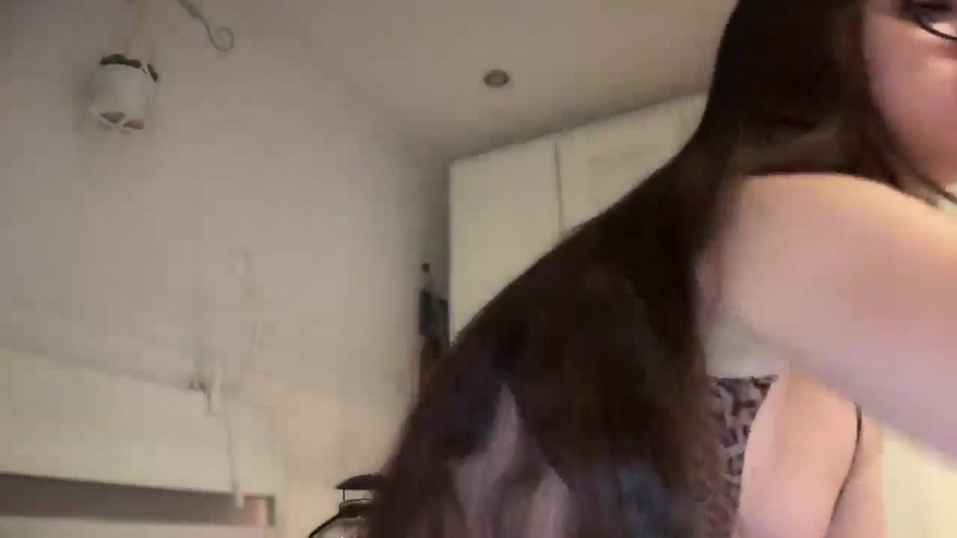 Gallery image thumbnail from UGLYGIRL_'s myfreecams stream on, 08/24/2025, 21:06 image 16 of 20