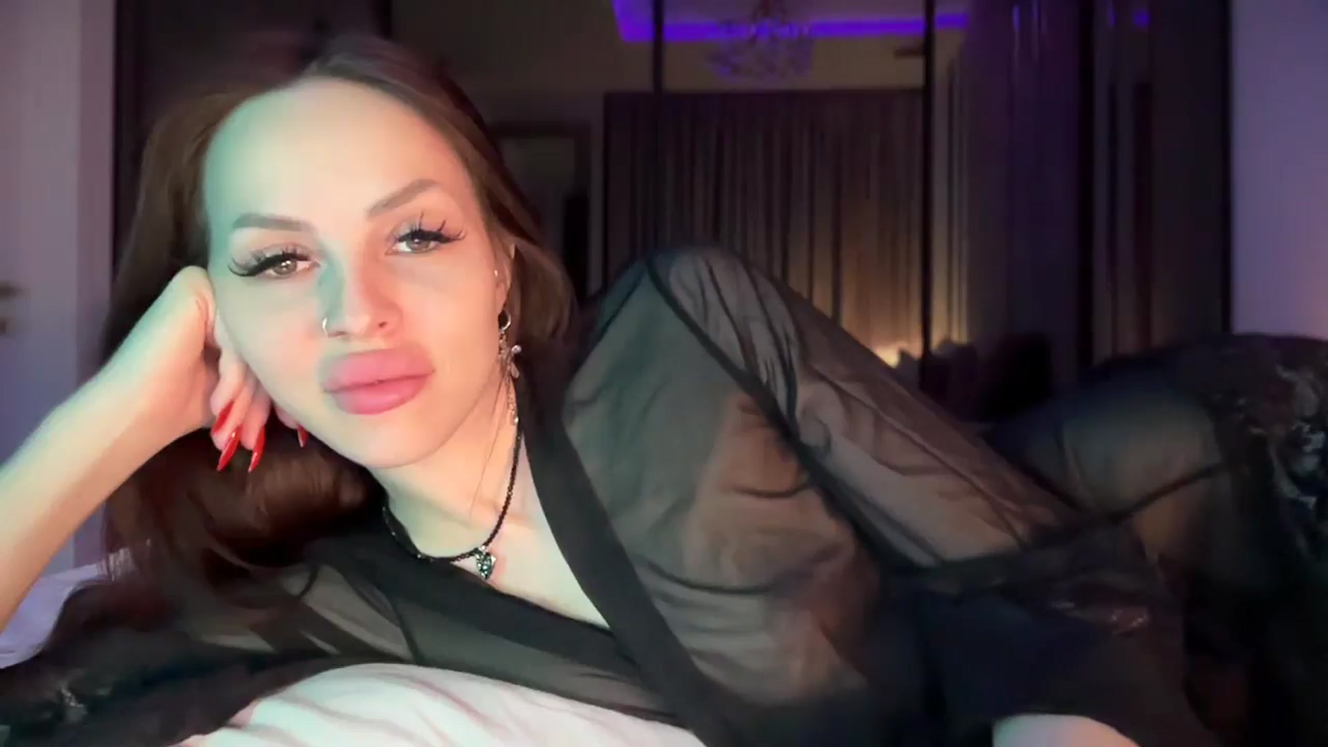 Gallery image thumbnail from UGLYGIRL_'s myfreecams stream on, 08/30/2025, 02:29 image 18 of 20
