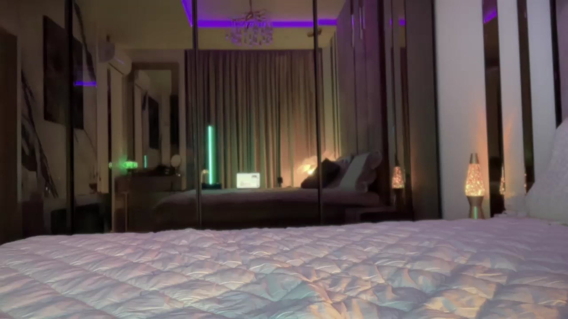 Gallery image thumbnail from UGLYGIRL_'s myfreecams stream on, 09/04/2025, 02:00 image 1 of 20