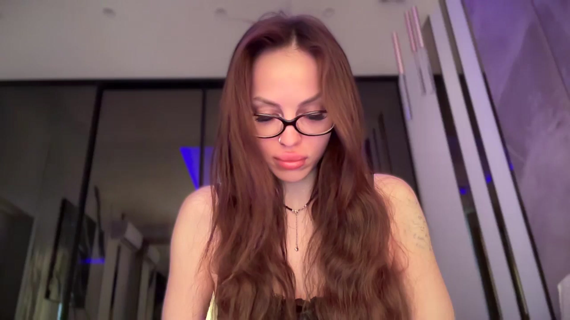 Gallery image thumbnail from UGLYGIRL_'s myfreecams stream on, 09/05/2025, 09:09 image 6 of 20