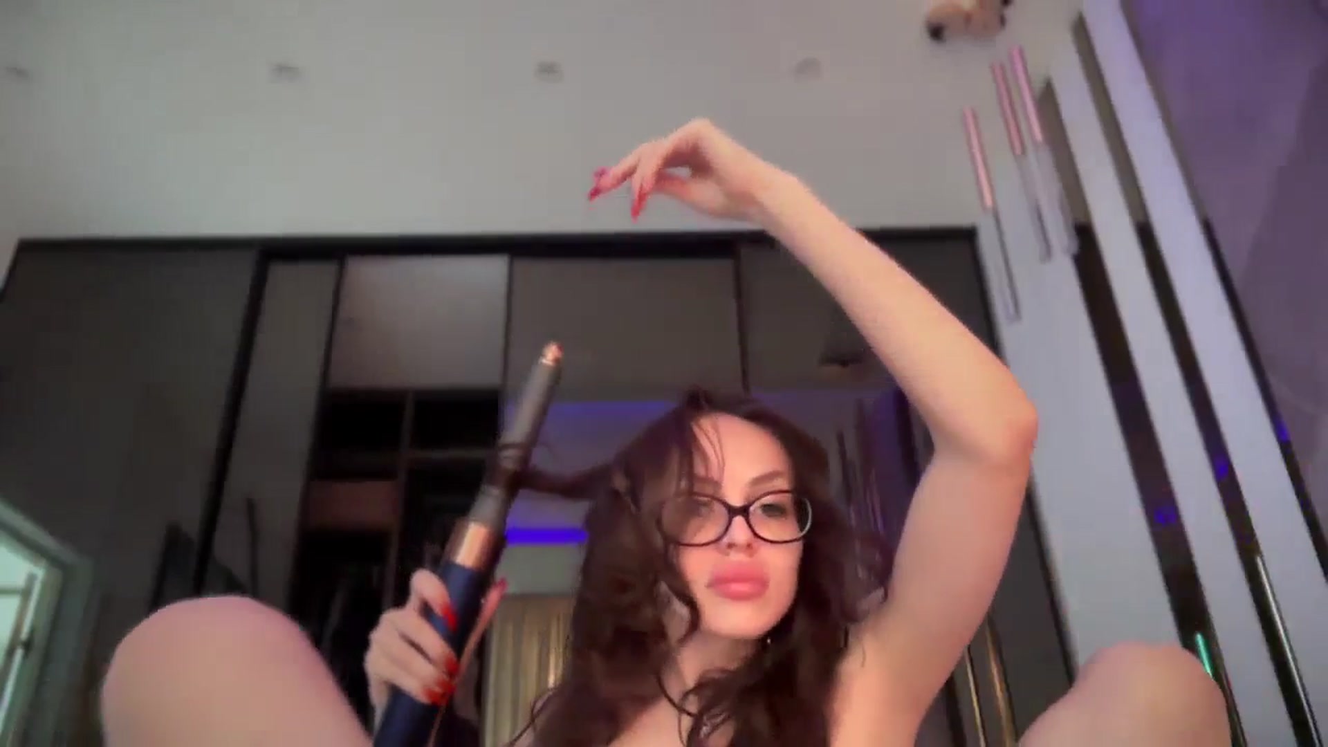 Gallery image thumbnail from UGLYGIRL_'s myfreecams stream on, 09/08/2025, 09:23 image 7 of 20