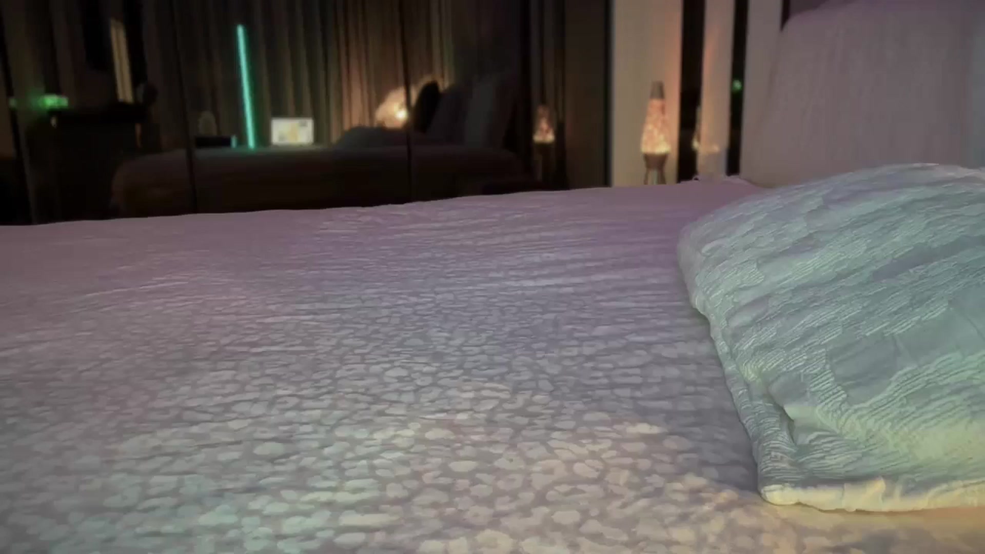Gallery image thumbnail from UGLYGIRL_'s myfreecams stream on, 09/09/2025, 19:32 image 16 of 20