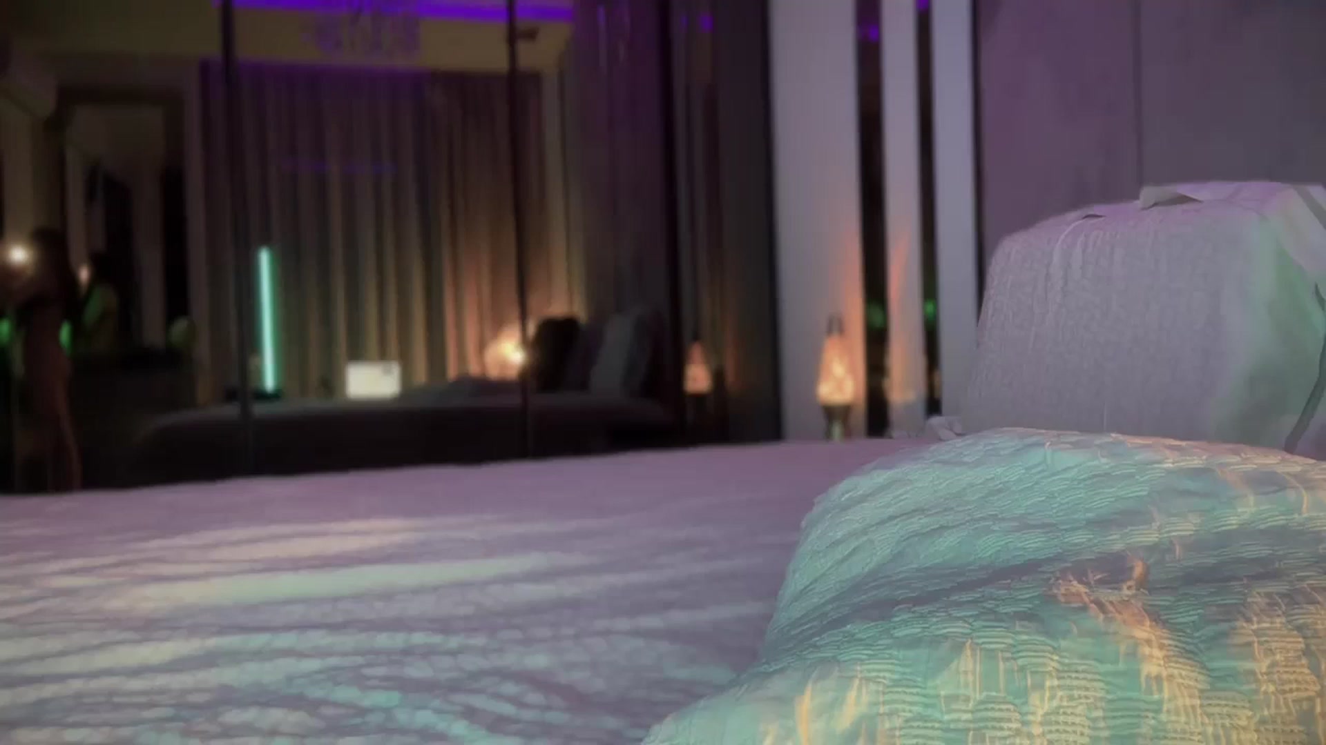 Gallery image thumbnail from UGLYGIRL_'s myfreecams stream on, 09/11/2025, 02:49 image 12 of 20