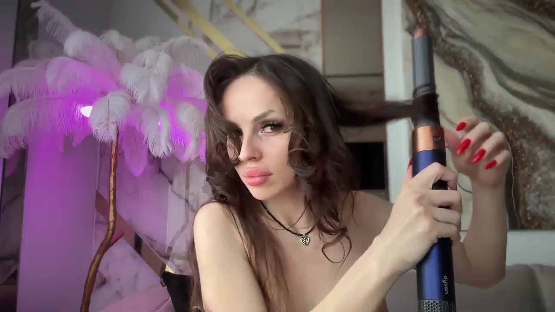 Gallery image thumbnail from UGLYGIRL_'s myfreecams stream on, 09/12/2025, 14:47 image 9 of 20
