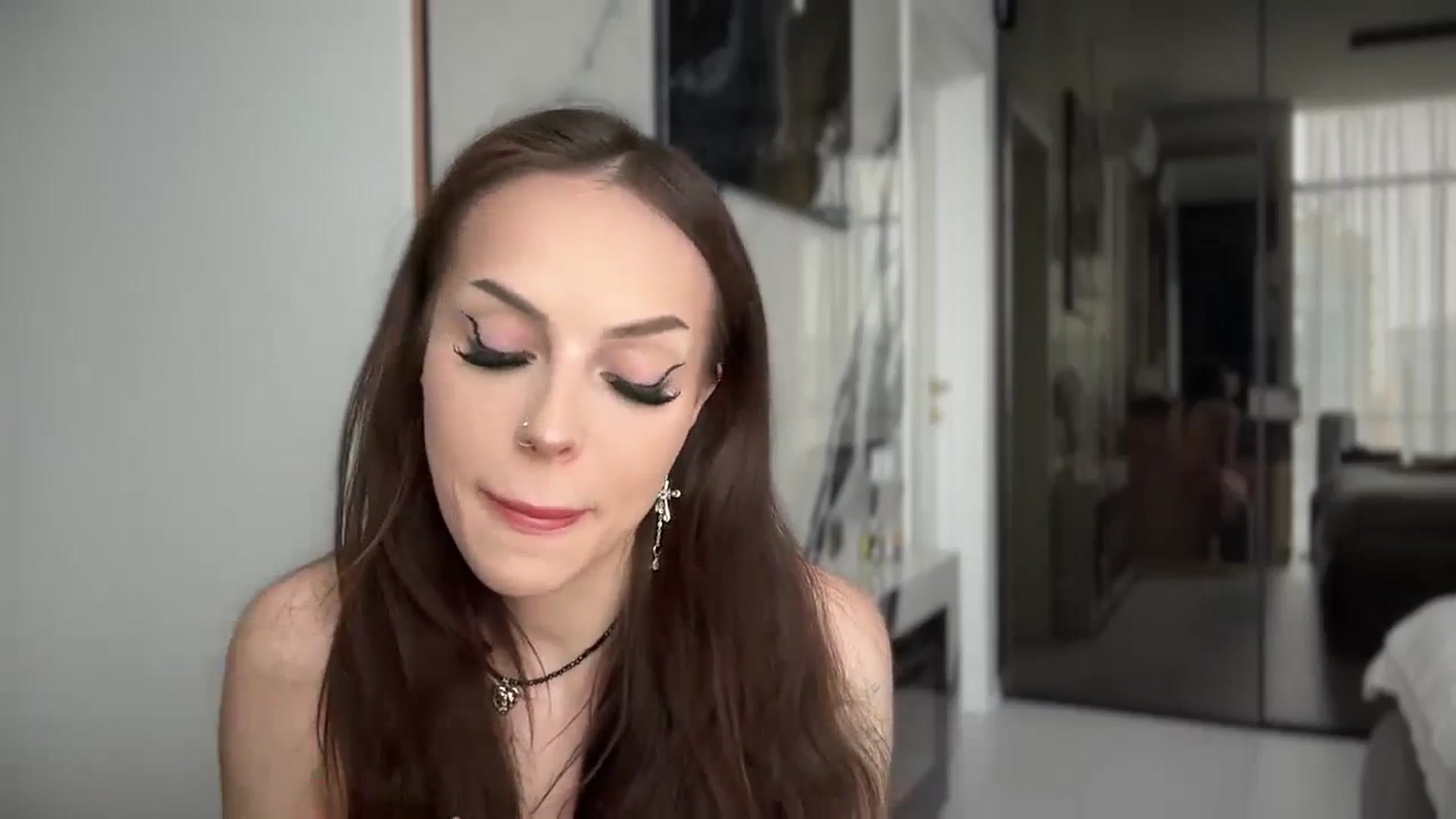 Gallery image thumbnail from UGLYGIRL_'s myfreecams stream on, 09/15/2025, 11:58 image 10 of 20