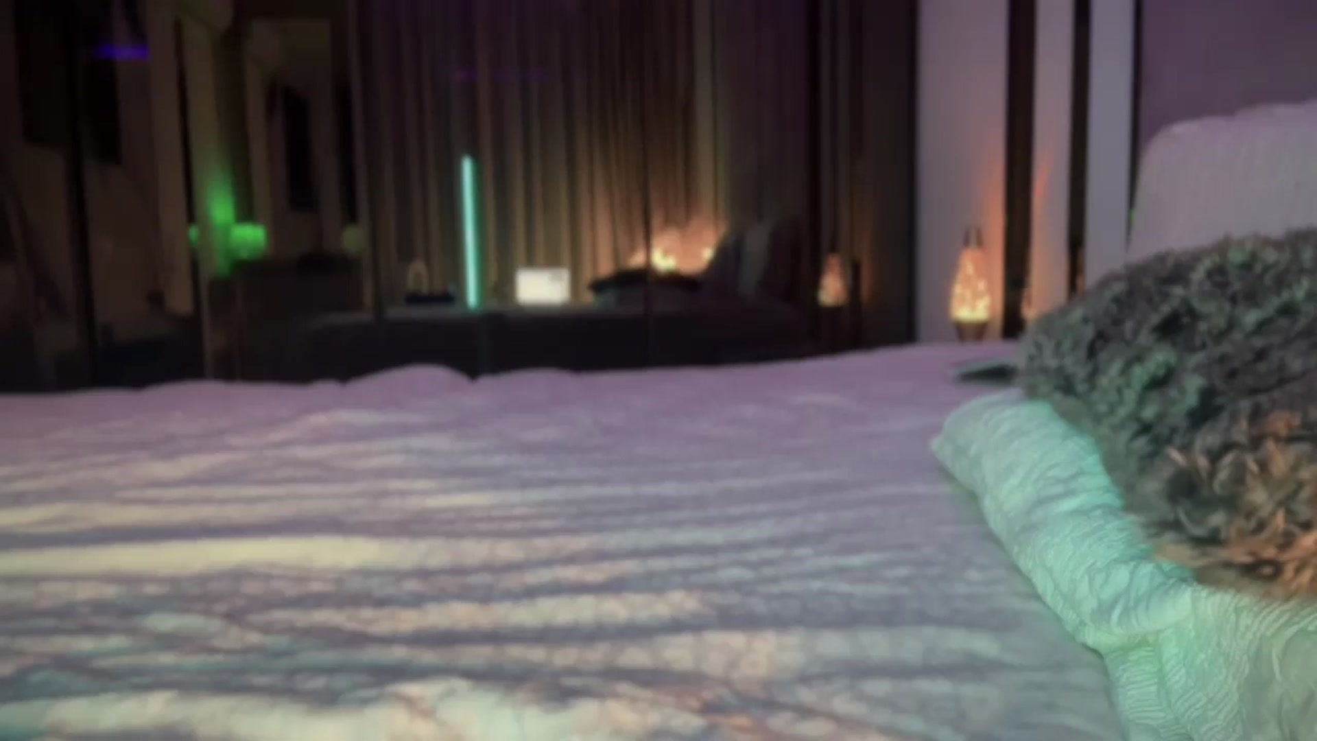 Gallery image thumbnail from UGLYGIRL_'s myfreecams stream on, 09/19/2025, 02:30 image 20 of 20