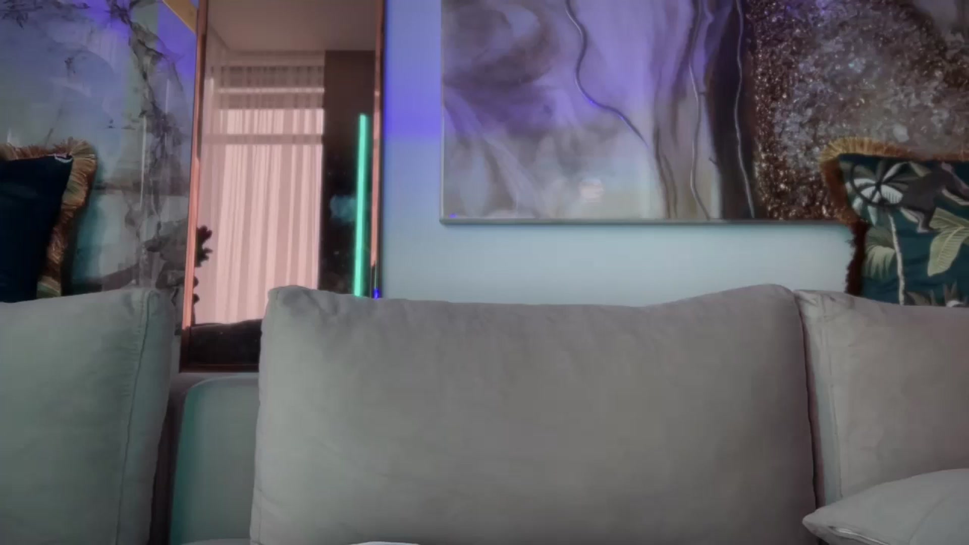 Gallery image thumbnail from UGLYGIRL_'s myfreecams stream on, 10/02/2025, 05:49 image 10 of 20