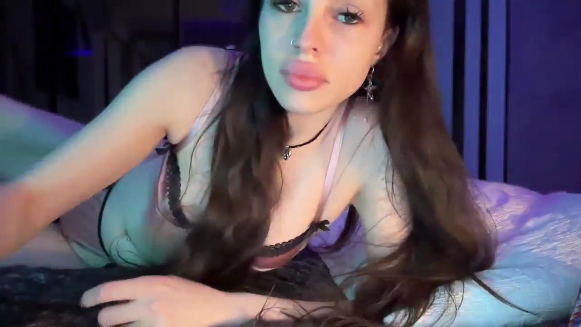 Gallery image thumbnail from UGLYGIRL_'s myfreecams stream on, 10/05/2025, 02:19 image 5 of 20