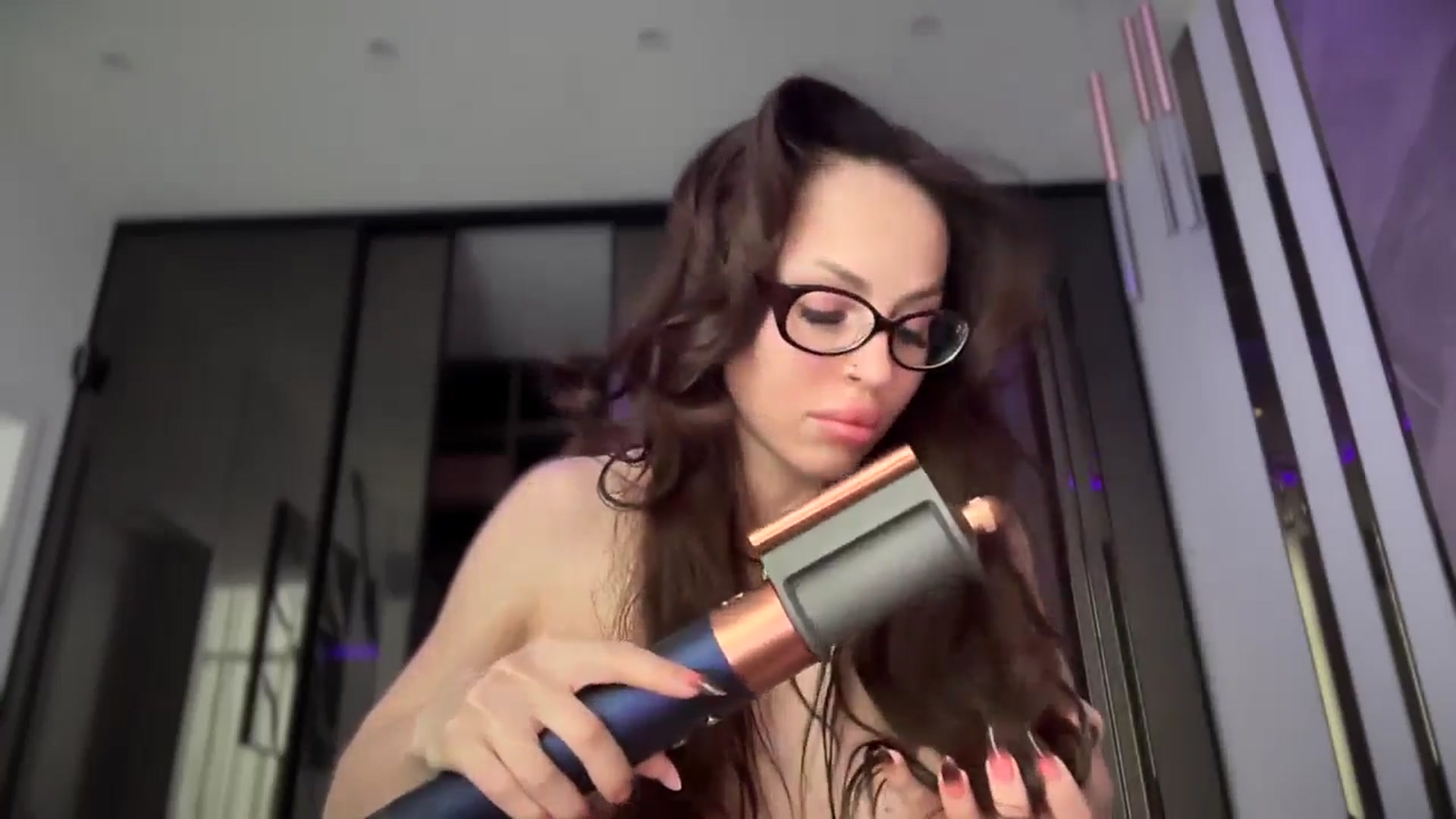 Gallery image thumbnail from UGLYGIRL_'s myfreecams stream on, 10/06/2025, 08:35 image 2 of 20