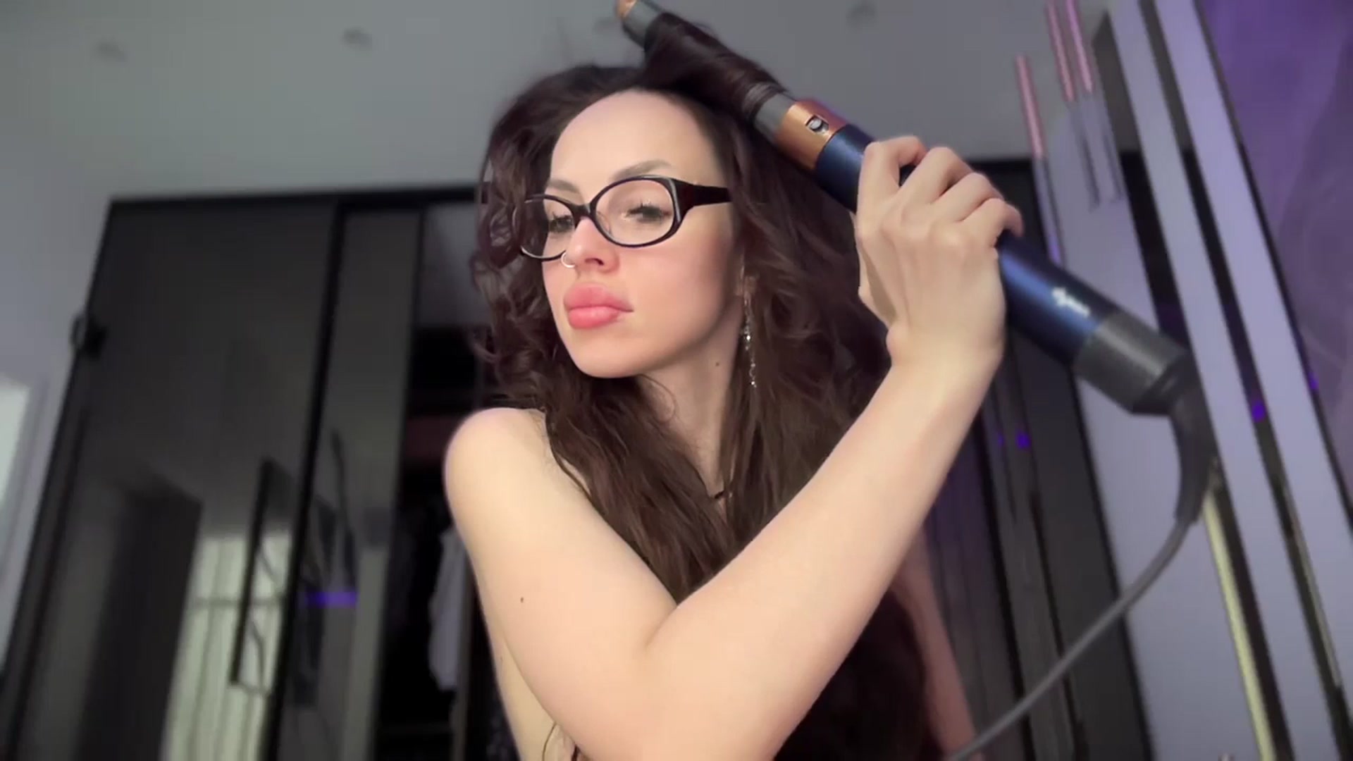 Gallery image thumbnail from UGLYGIRL_'s myfreecams stream on, 10/06/2025, 08:35 image 6 of 20