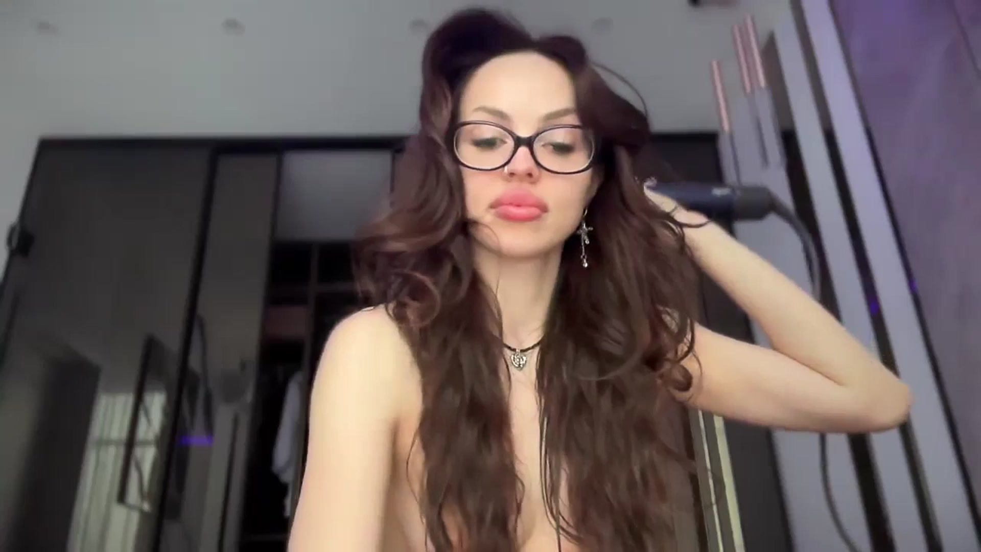 Gallery image thumbnail from UGLYGIRL_'s myfreecams stream on, 10/08/2025, 06:44 image 13 of 20