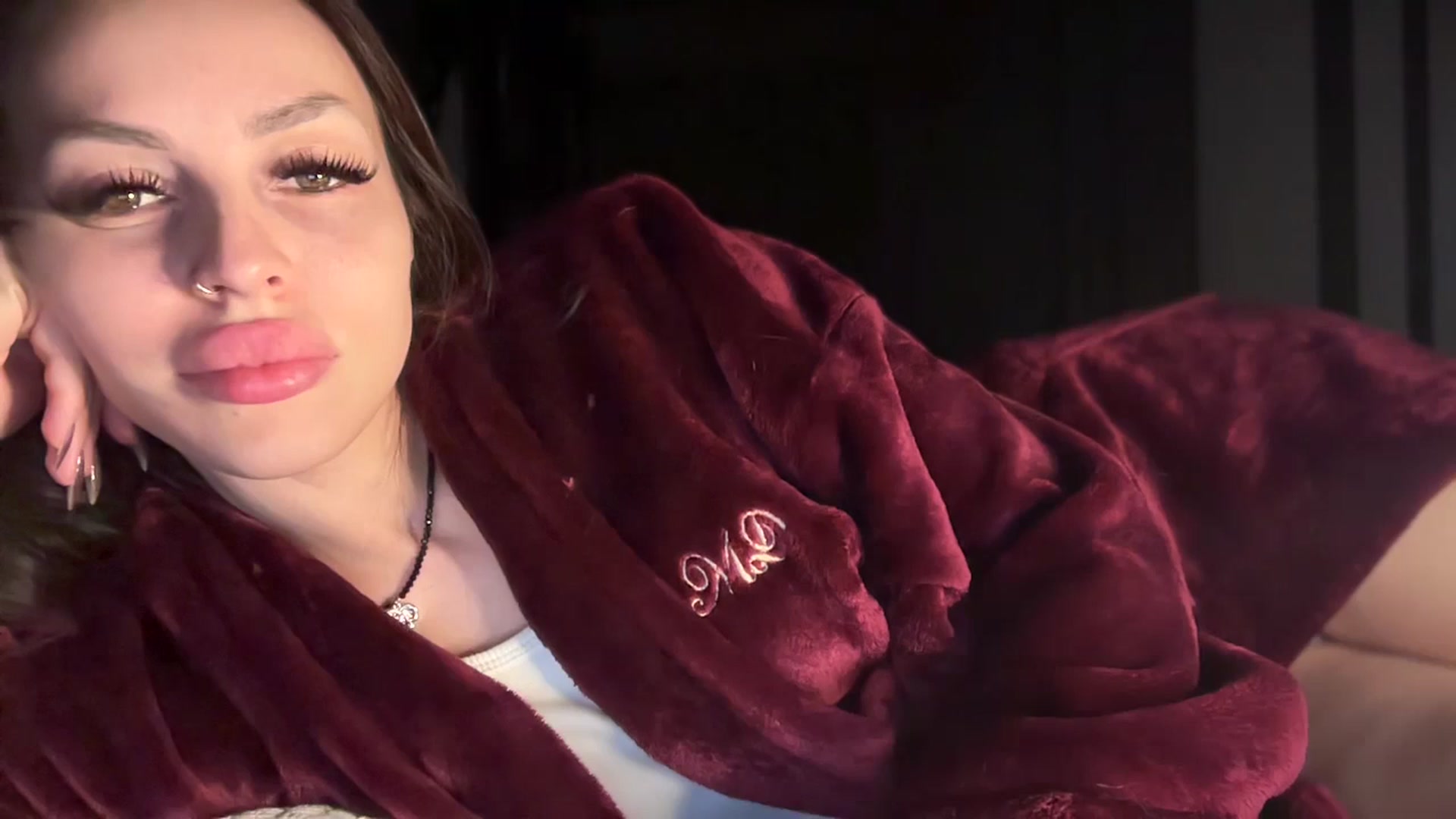 Gallery image thumbnail from UGLYGIRL_'s myfreecams stream on, 10/10/2025, 02:59 image 13 of 20