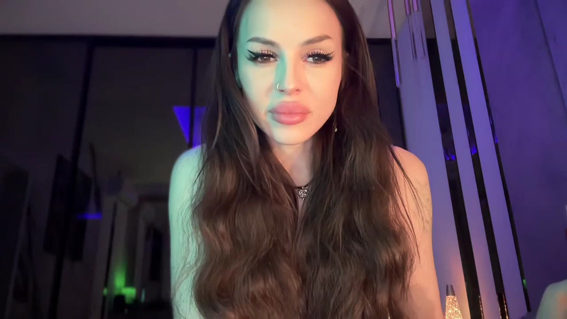 Gallery image thumbnail from UGLYGIRL_'s myfreecams stream on, 10/12/2025, 24:59 image 11 of 20