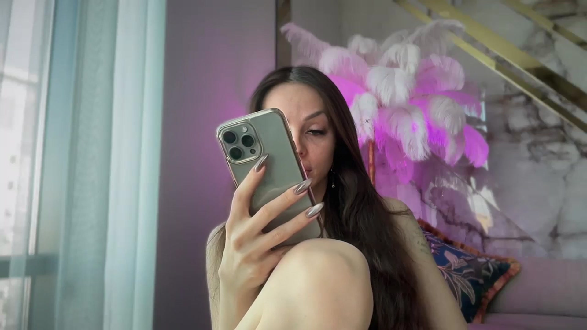 Gallery image thumbnail from UGLYGIRL_'s myfreecams stream on, 10/12/2025, 14:45 image 6 of 20