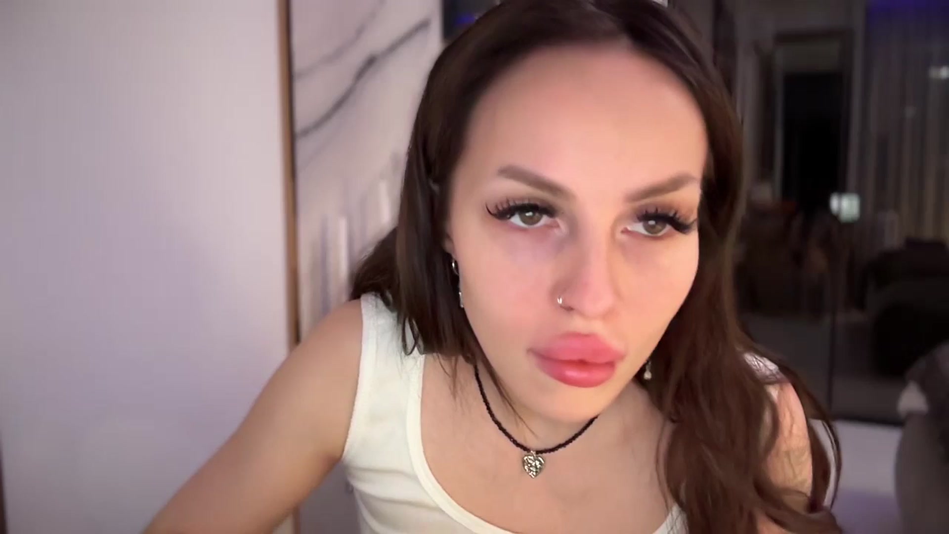 Gallery image thumbnail from UGLYGIRL_'s myfreecams stream on, 10/15/2025, 17:12 image 16 of 20