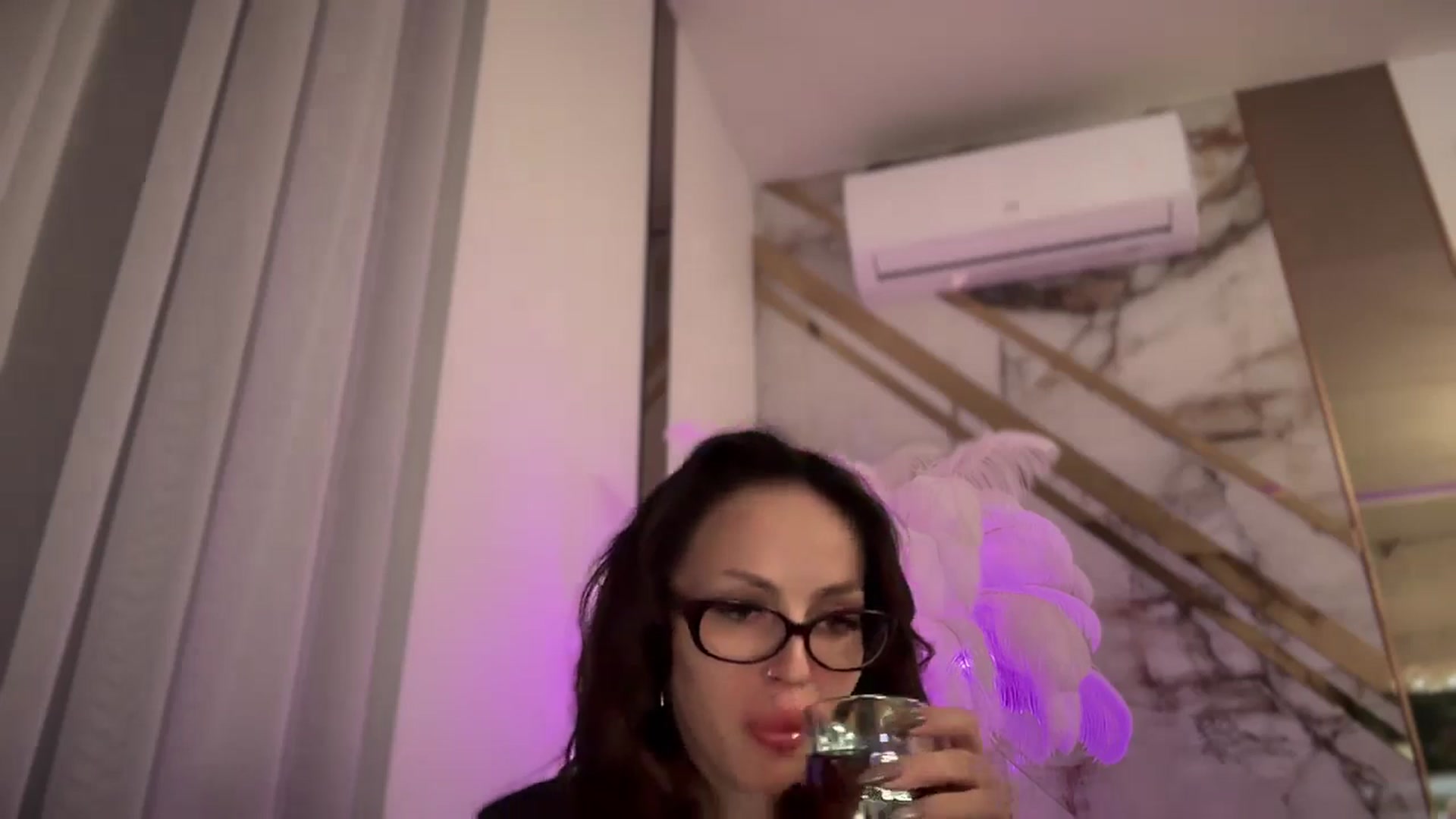 Gallery image thumbnail from UGLYGIRL_'s myfreecams stream on, 10/17/2025, 20:57 image 4 of 20
