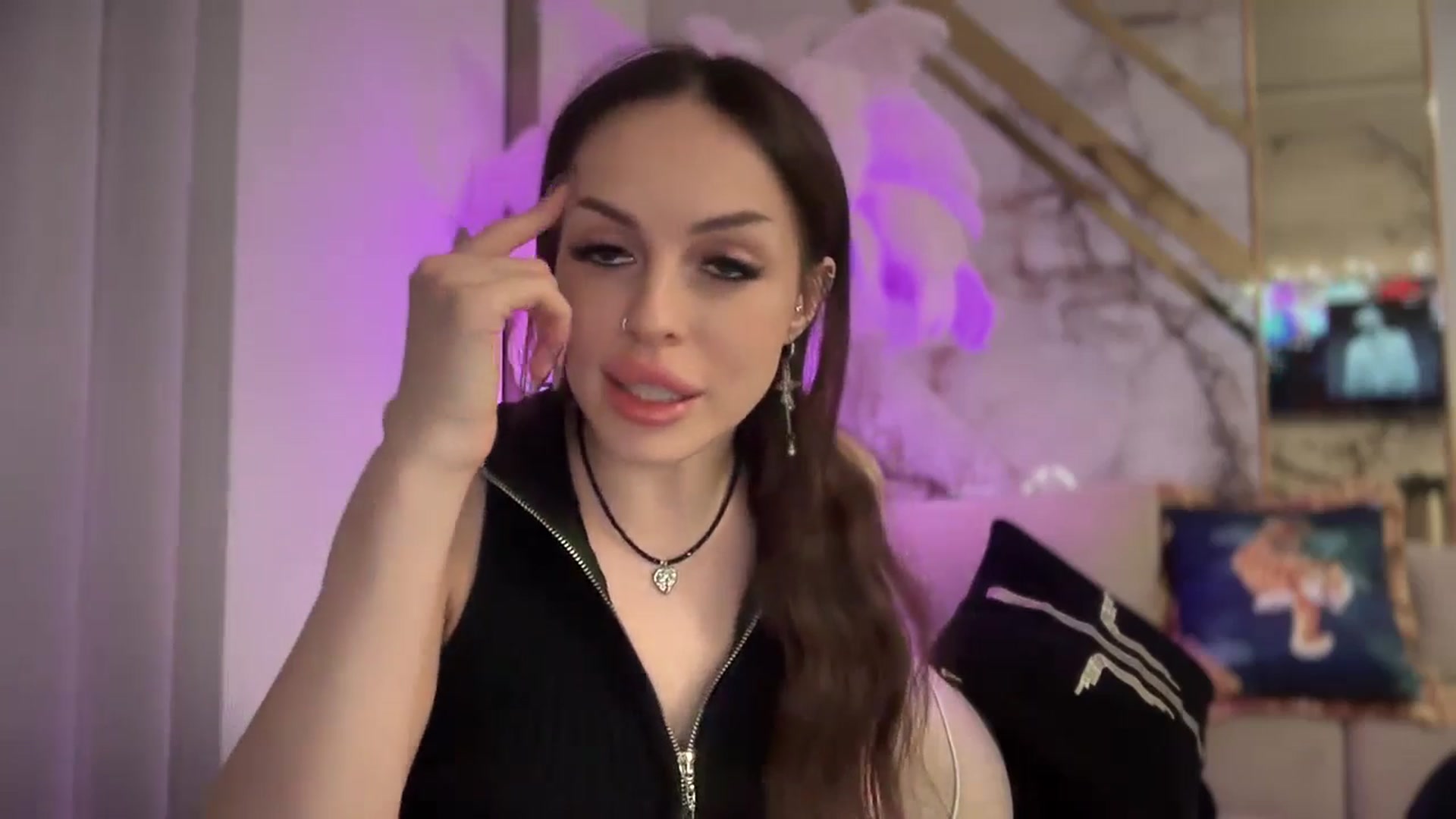 Gallery image thumbnail from UGLYGIRL_'s myfreecams stream on, 10/18/2025, 23:34 image 13 of 20