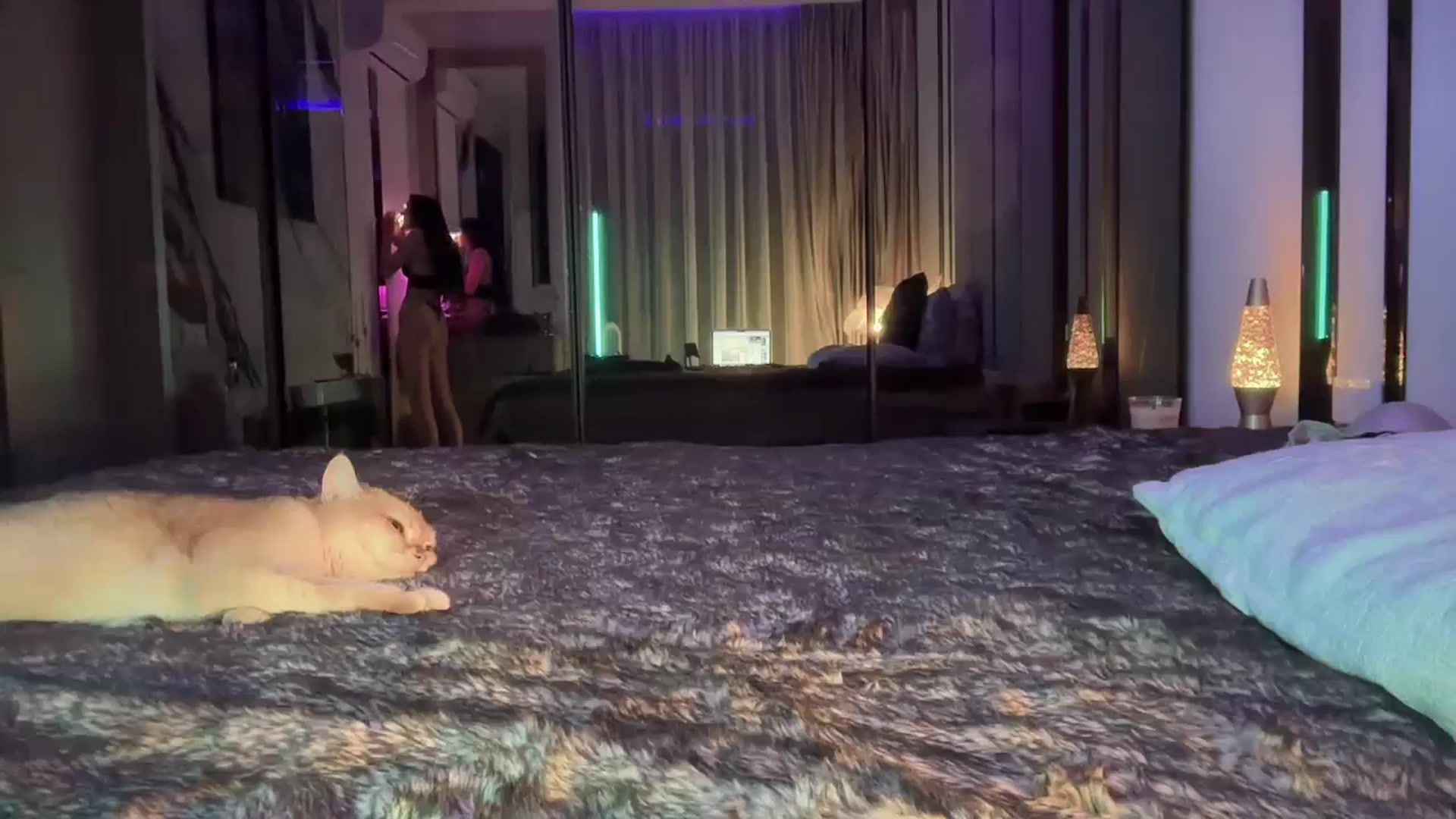 Gallery image thumbnail from UGLYGIRL_'s myfreecams stream on, 10/21/2025, 24:08 image 3 of 20