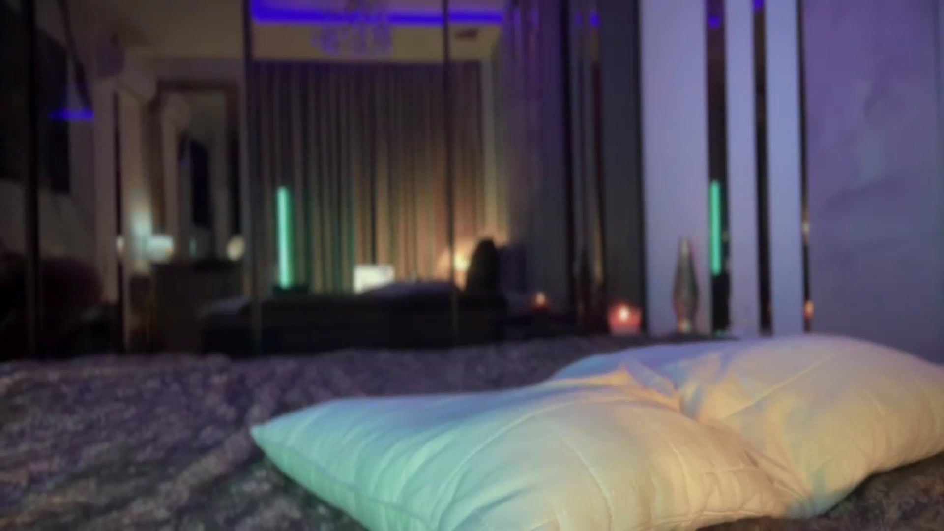 Gallery image thumbnail from UGLYGIRL_'s myfreecams stream on, 10/22/2025, 03:01 image 11 of 20