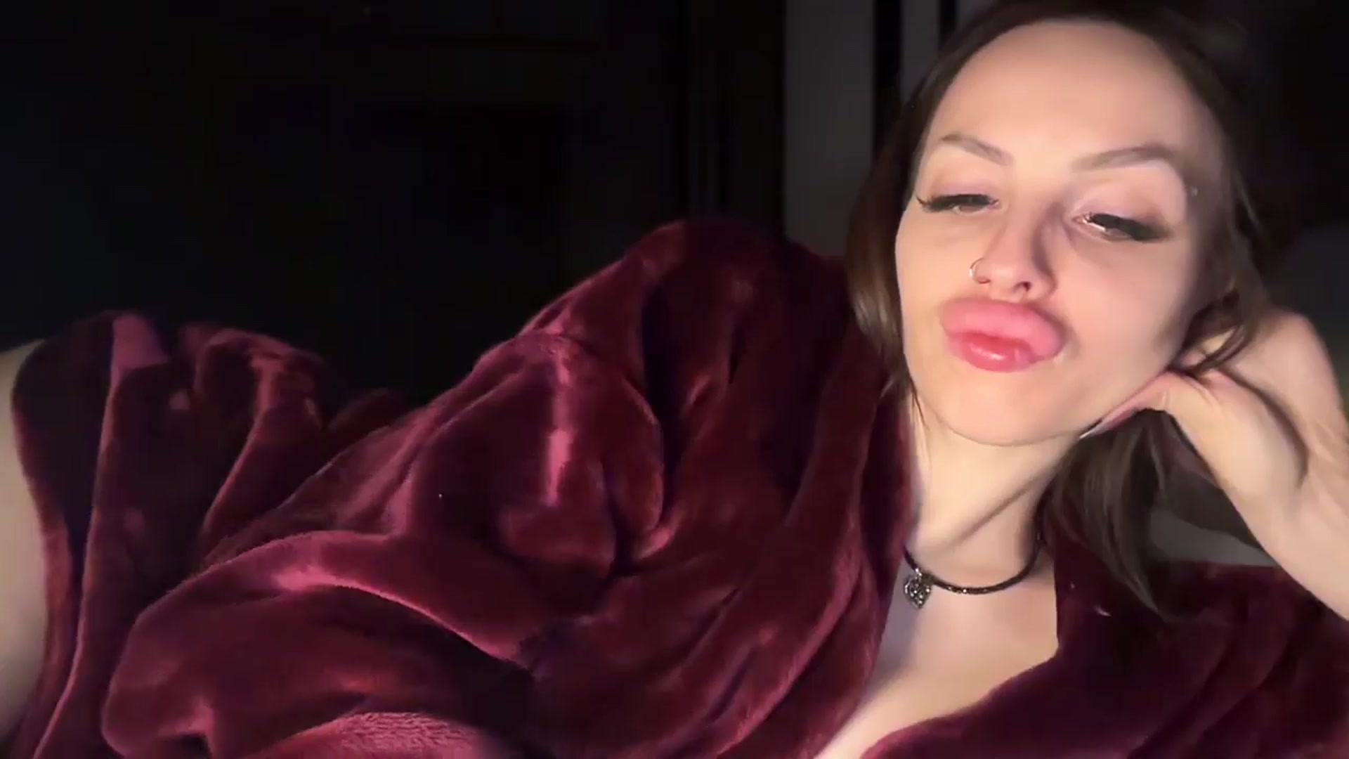 Gallery image thumbnail from UGLYGIRL_'s myfreecams stream on, 10/22/2025, 16:35 image 7 of 20
