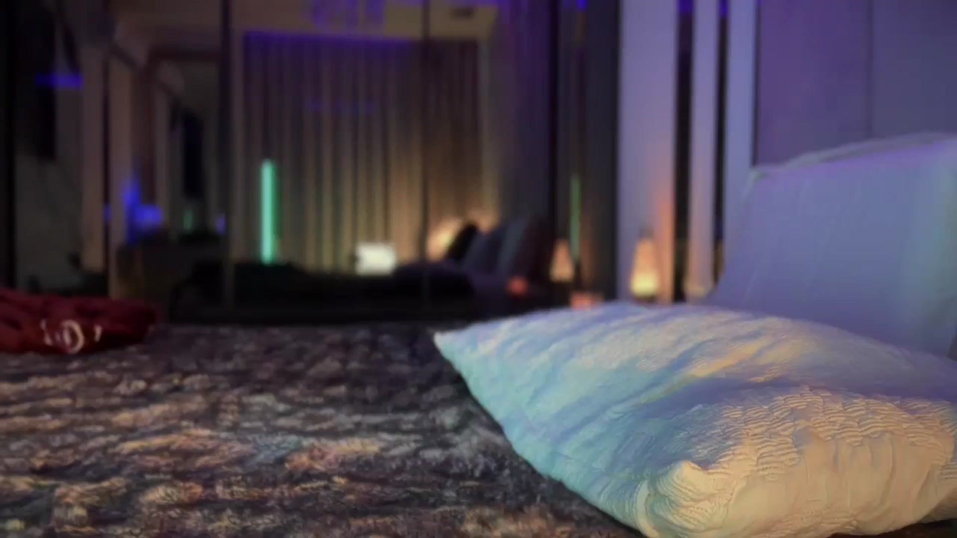 Gallery image thumbnail from UGLYGIRL_'s myfreecams stream on, 10/23/2025, 21:35 image 7 of 20