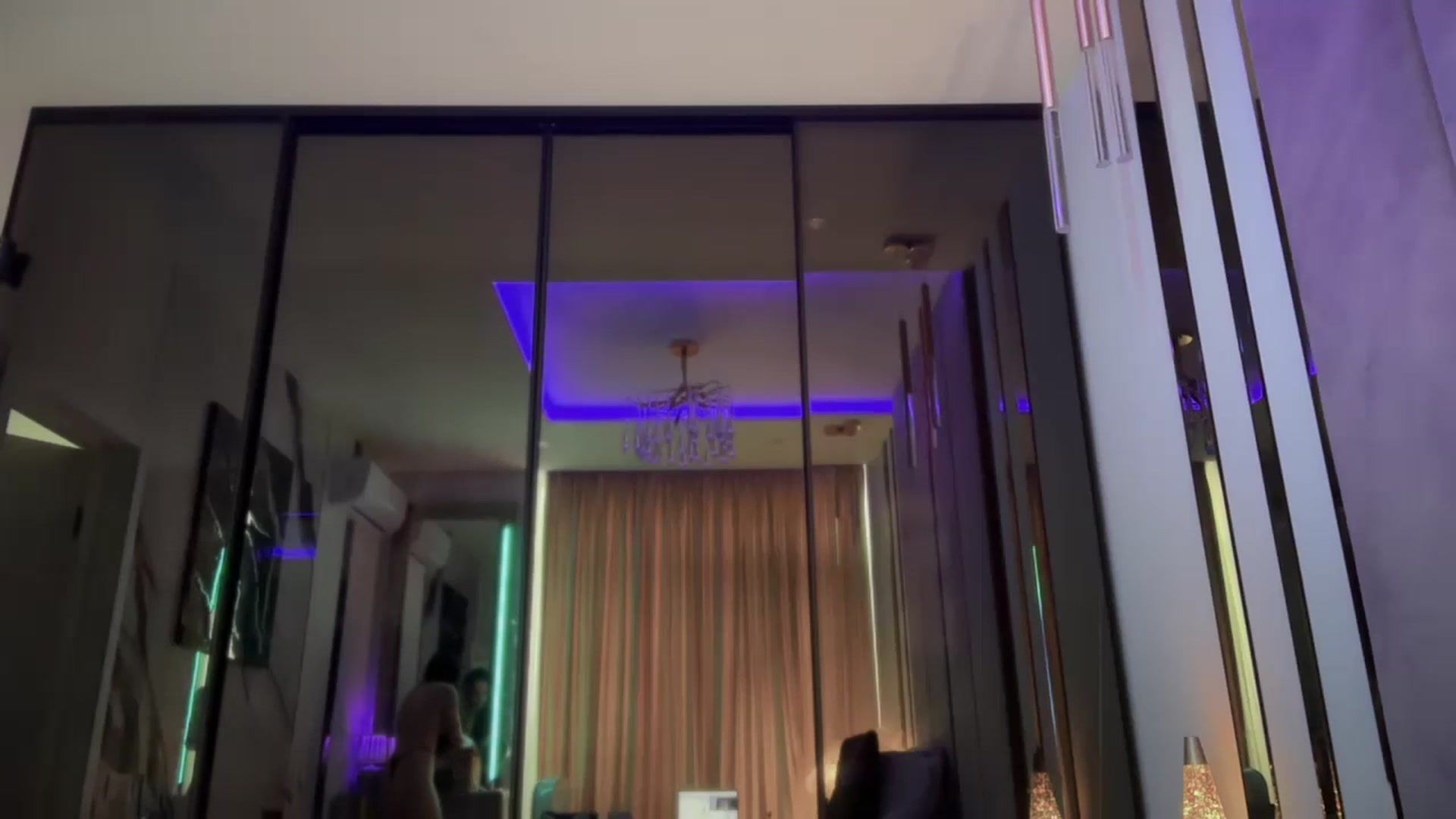 Gallery image thumbnail from UGLYGIRL_'s myfreecams stream on, 10/29/2025, 08:14 image 17 of 20