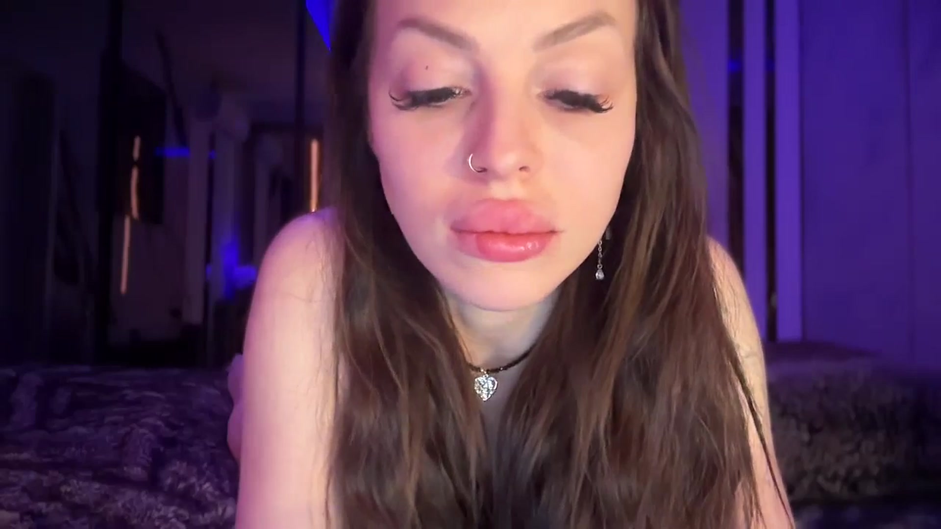 Gallery image thumbnail from UGLYGIRL_'s myfreecams stream on, 10/31/2025, 20:15 image 2 of 20