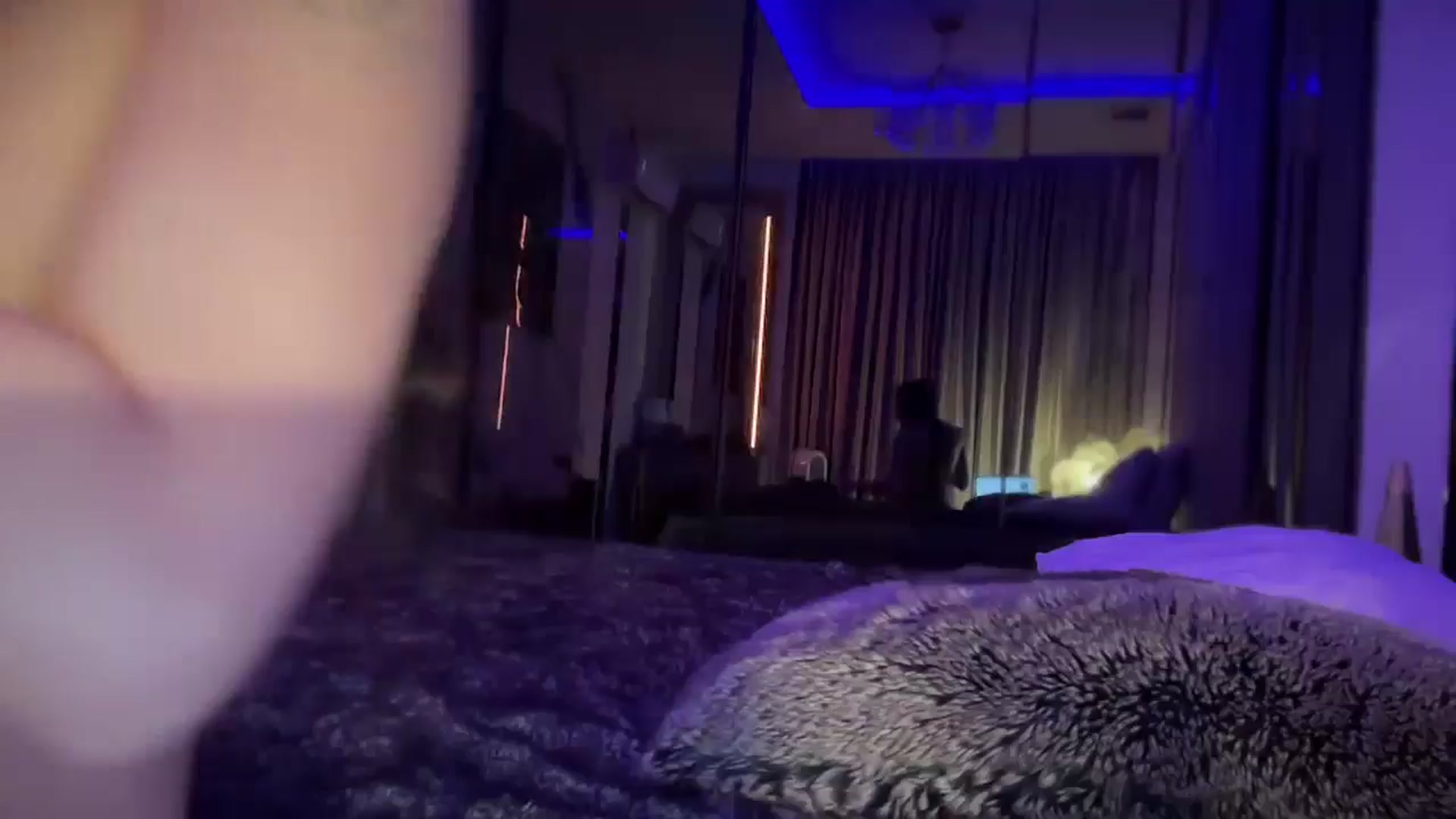 Gallery image thumbnail from UGLYGIRL_'s myfreecams stream on, 10/31/2025, 20:15 image 1 of 20
