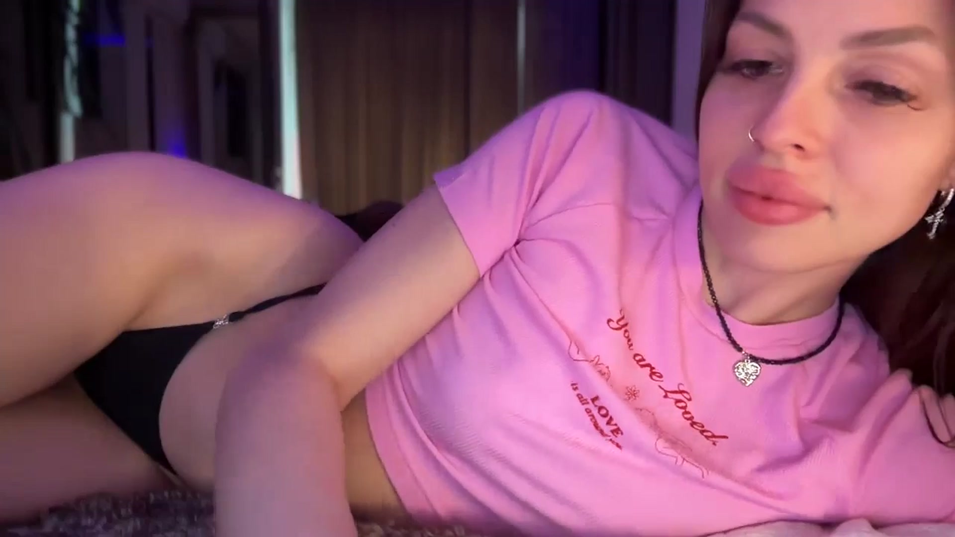 Gallery image thumbnail from UGLYGIRL_'s myfreecams stream on, 11/05/2025, 12:51 image 9 of 20