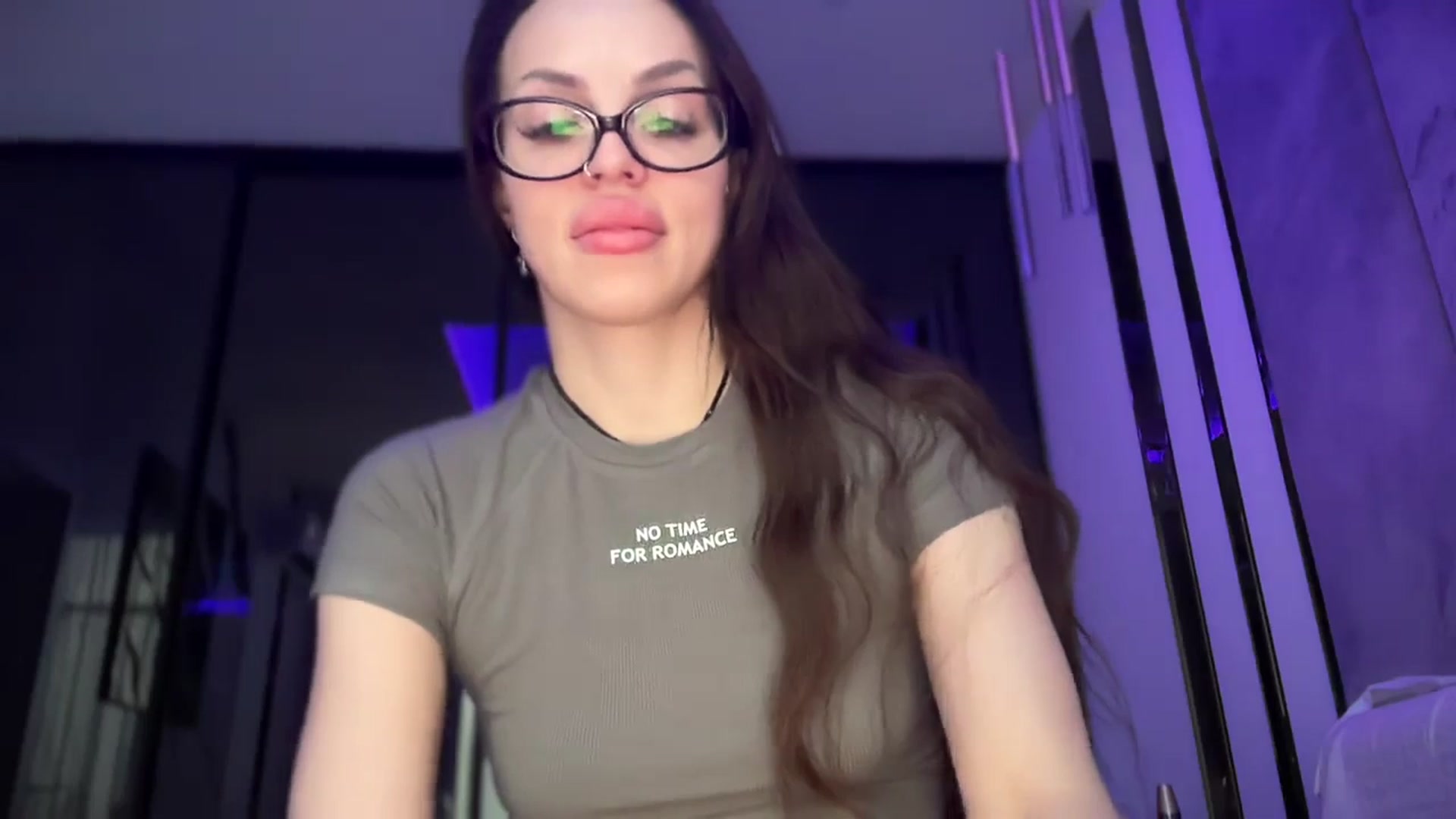 Gallery image thumbnail from UGLYGIRL_'s myfreecams stream on, 11/08/2025, 14:02 image 8 of 20