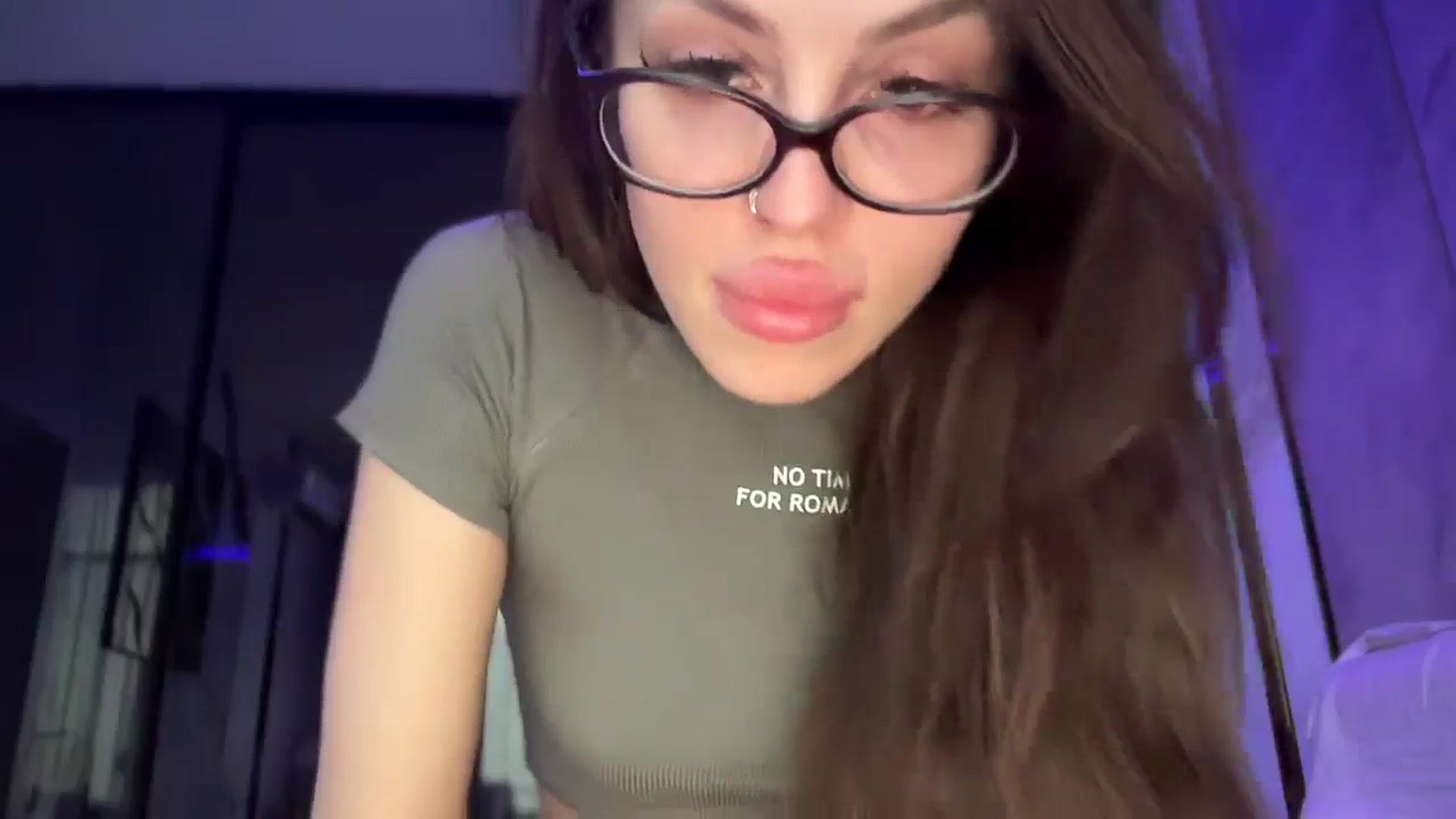 Gallery image thumbnail from UGLYGIRL_'s myfreecams stream on, 11/08/2025, 14:02 image 9 of 20