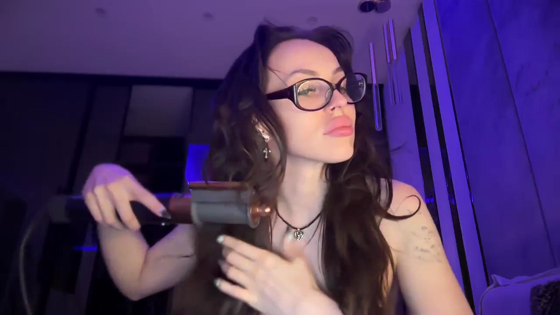 Gallery image thumbnail from UGLYGIRL_'s myfreecams stream on, 11/09/2025, 16:33 image 11 of 20
